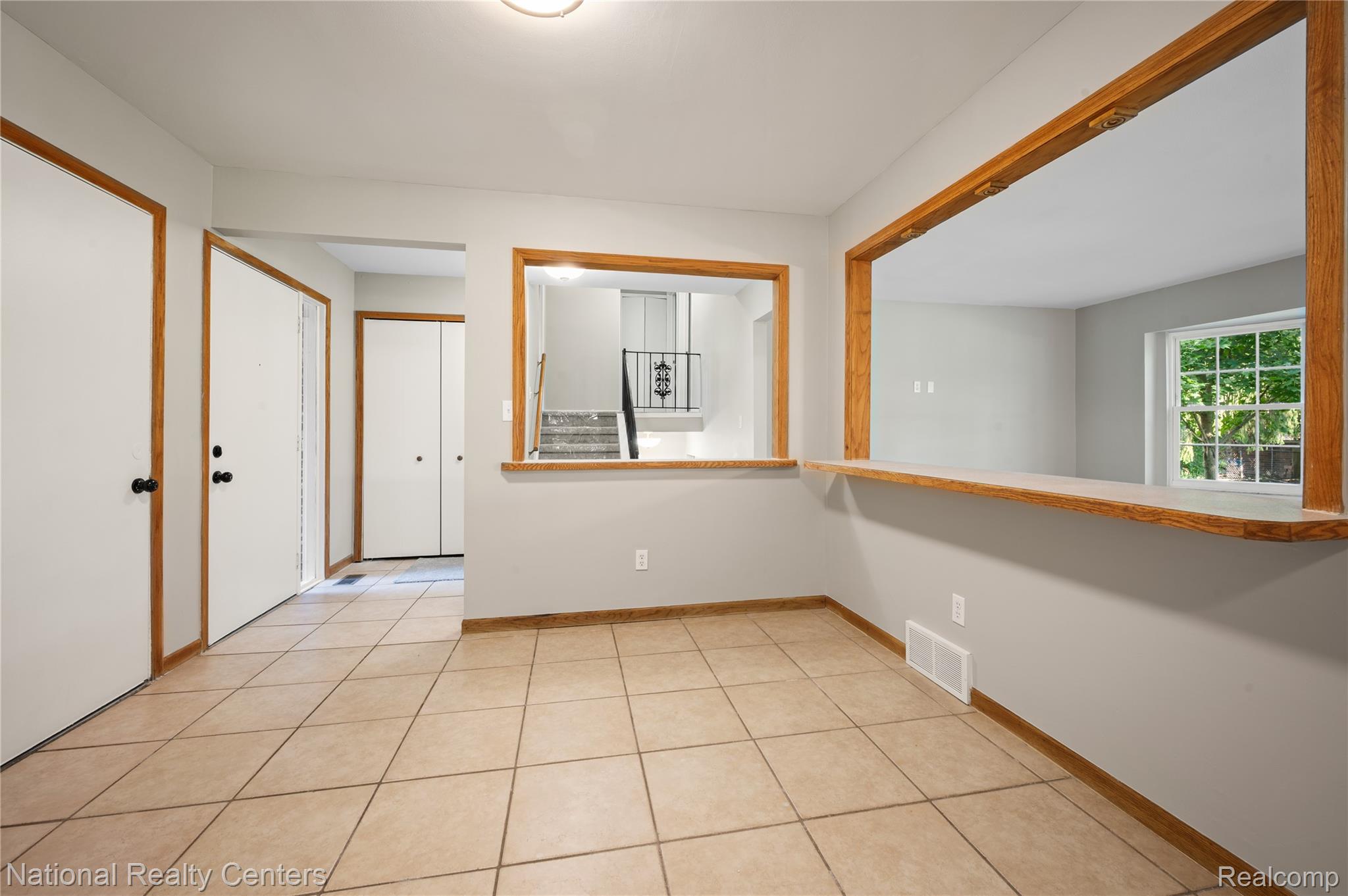 45162 Forest Trail Drive Property Photo 10