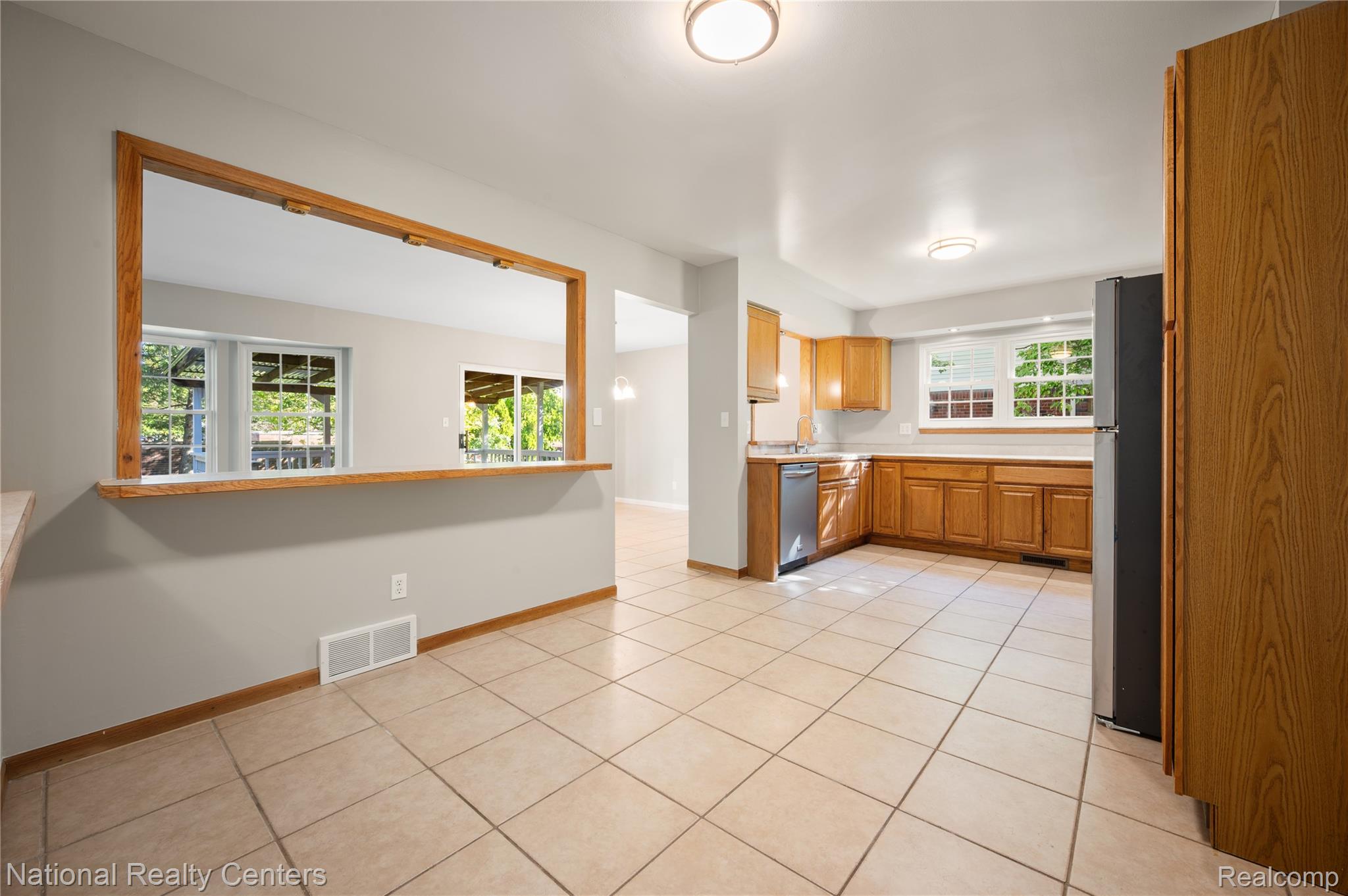 45162 Forest Trail Drive Property Photo 11
