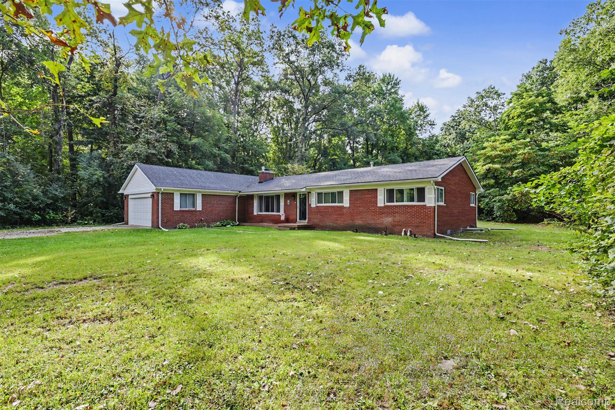 45223 Wear Road Property Photo 1