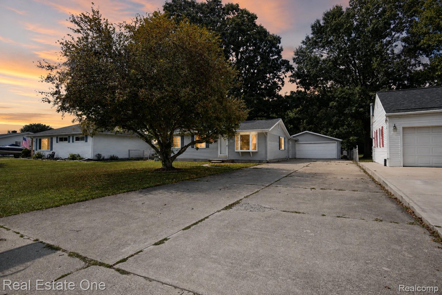 26628 Emma Avenue Property Photo 3