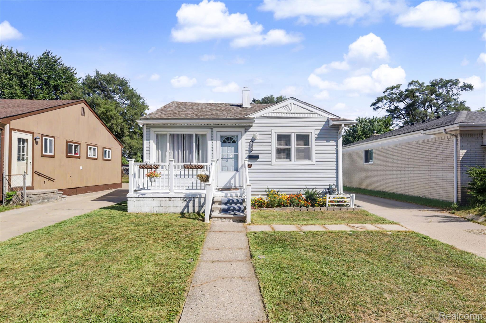 28936 Birchlawn Street Property Photo 1