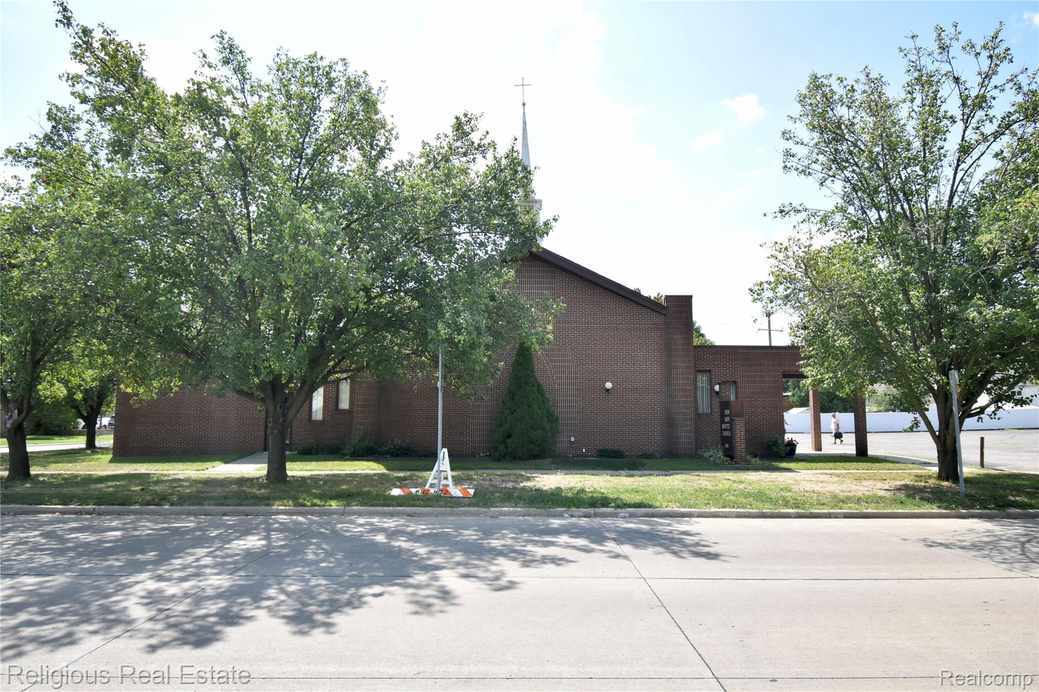 24105 Hass St Property Photo 2