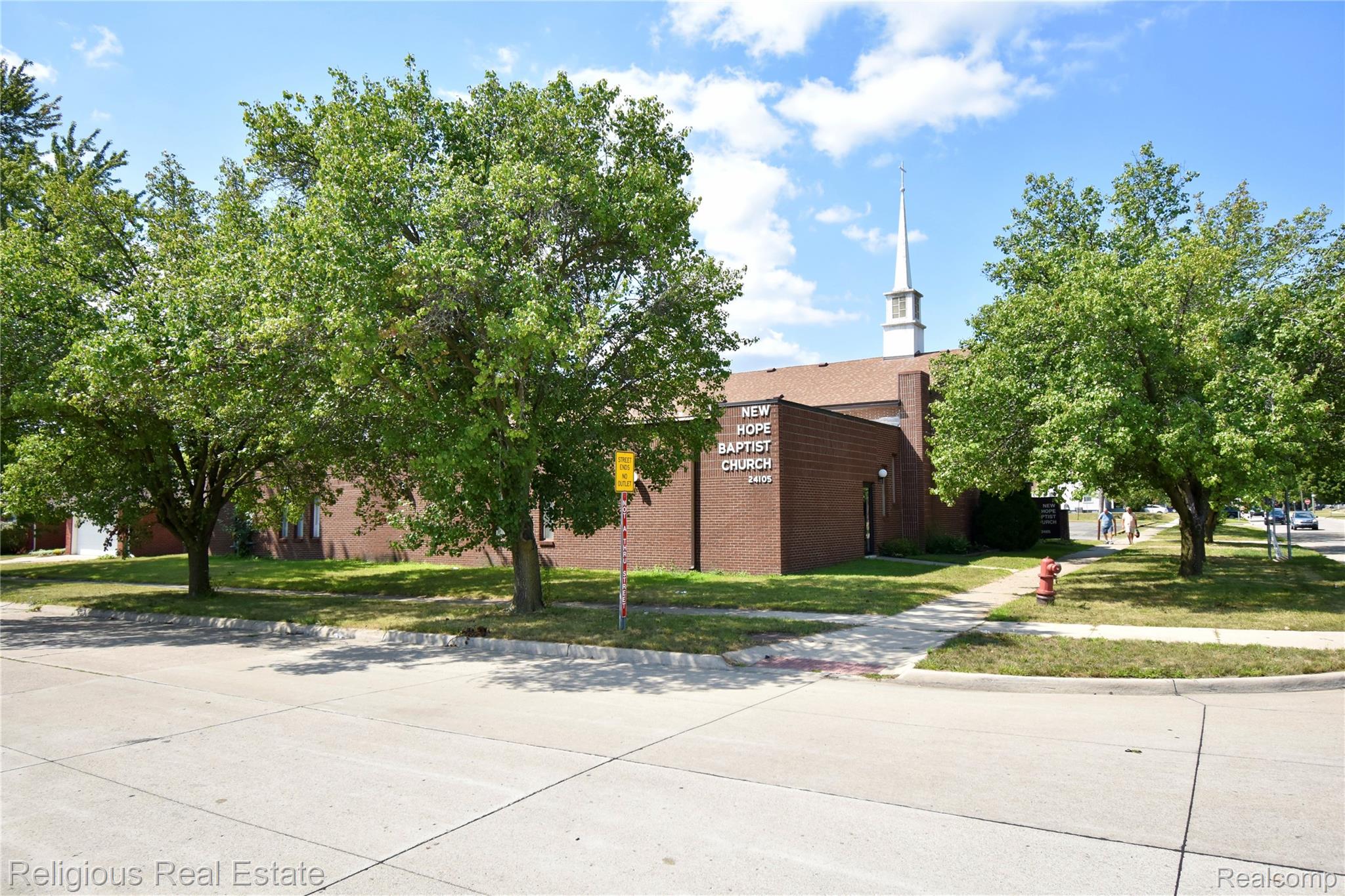 24105 Hass St Property Photo 3