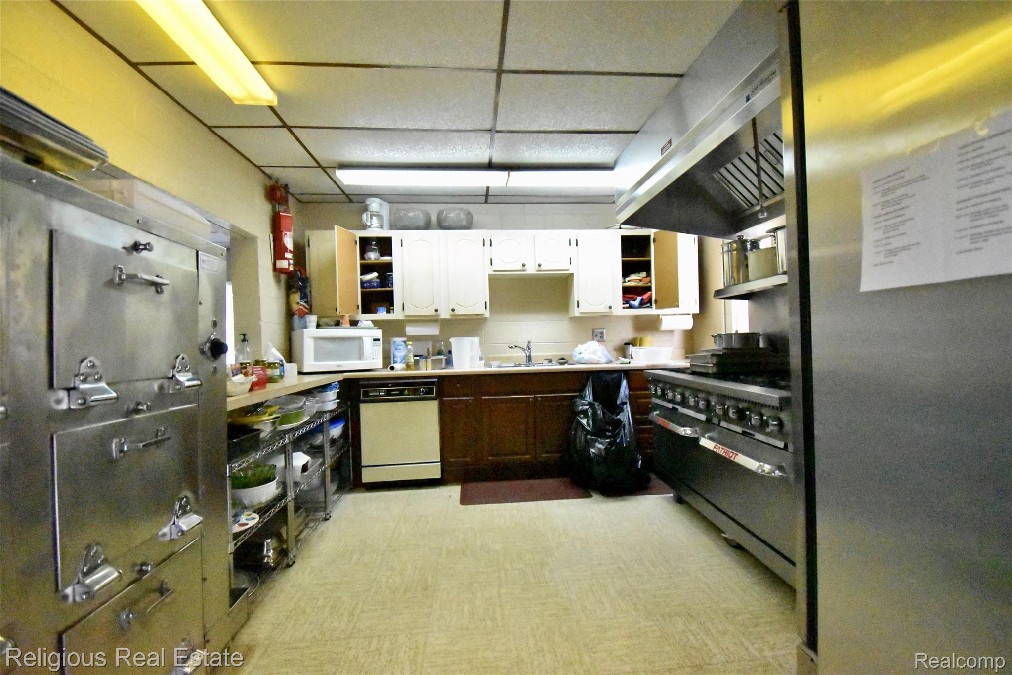 24105 Hass St Property Photo 7