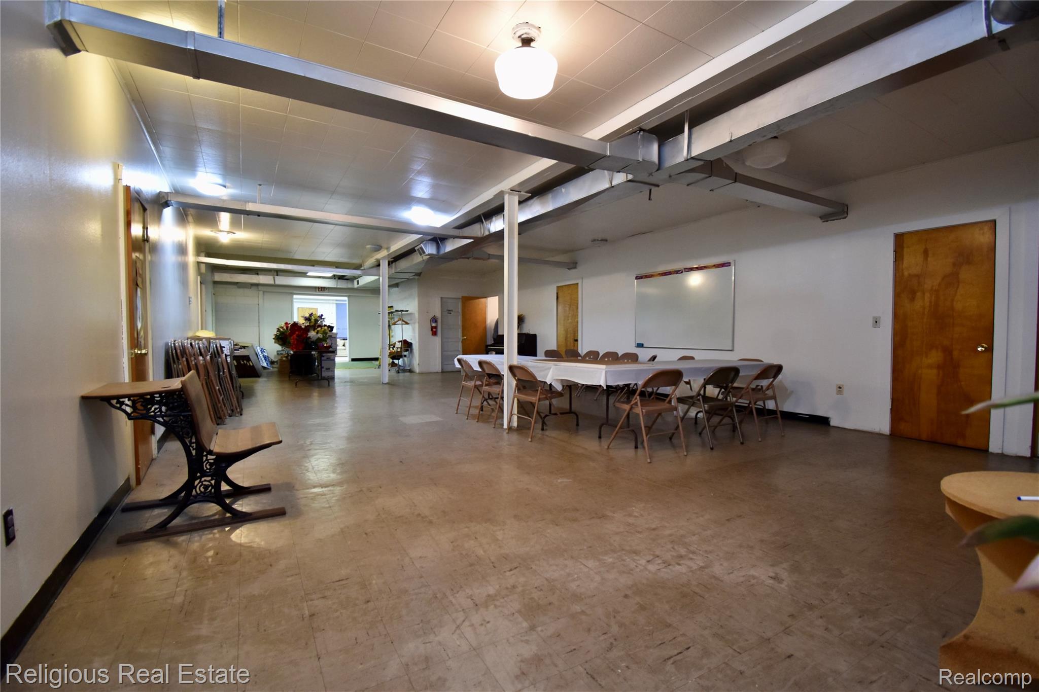24105 Hass St Property Photo 12