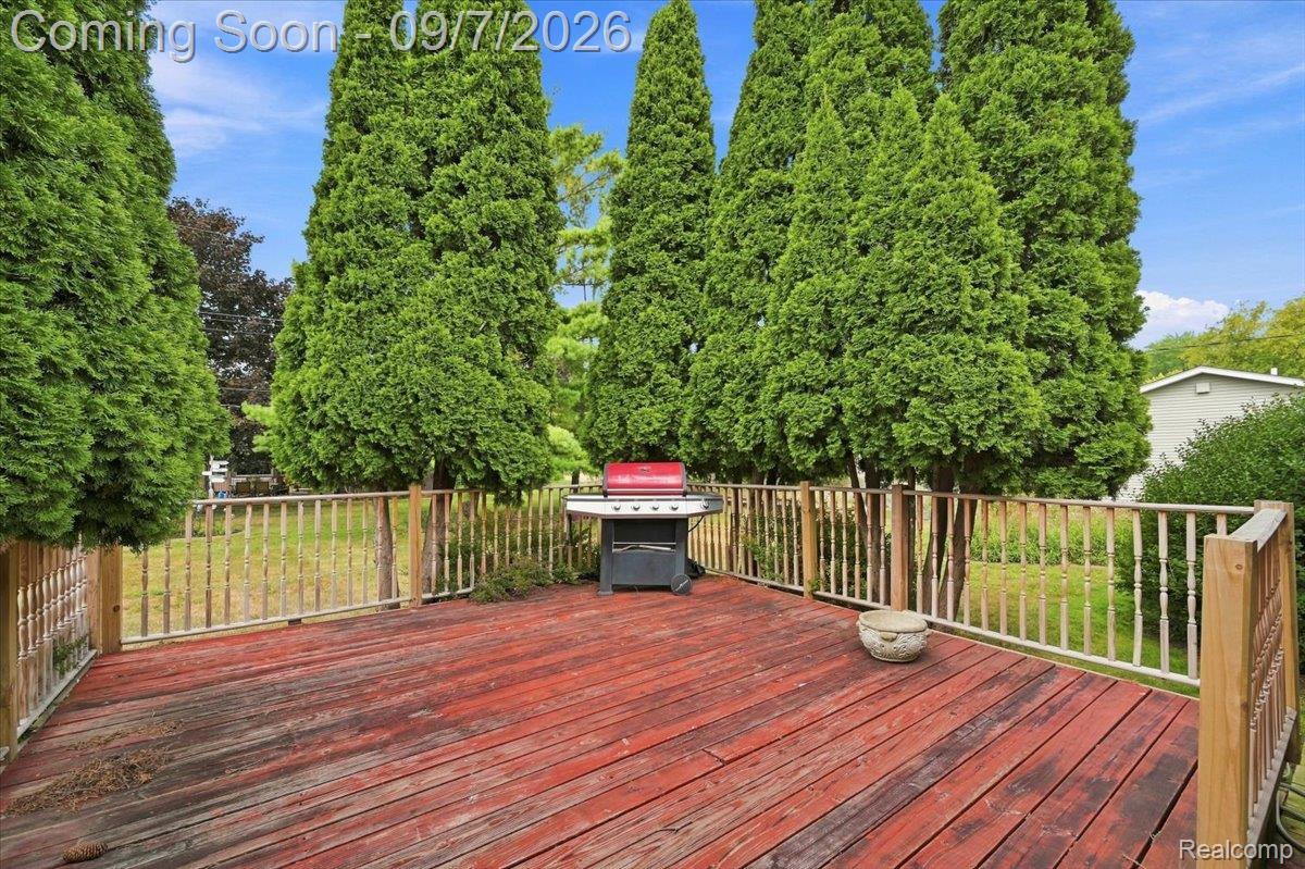 37582 Whitney Drive Property Photo 18