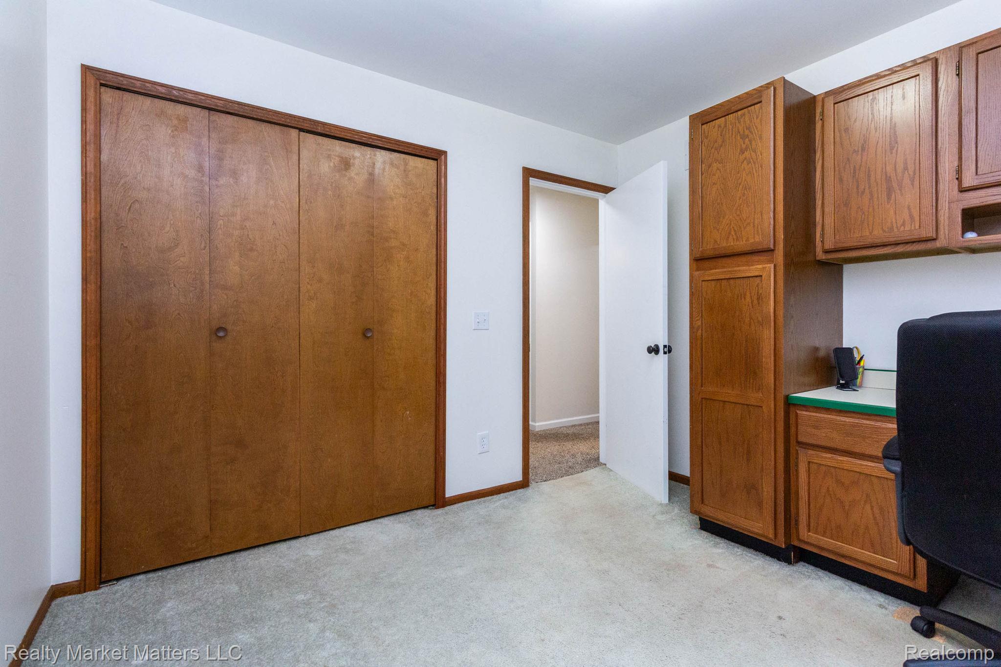 770 N Fairgrounds Road Property Photo 23