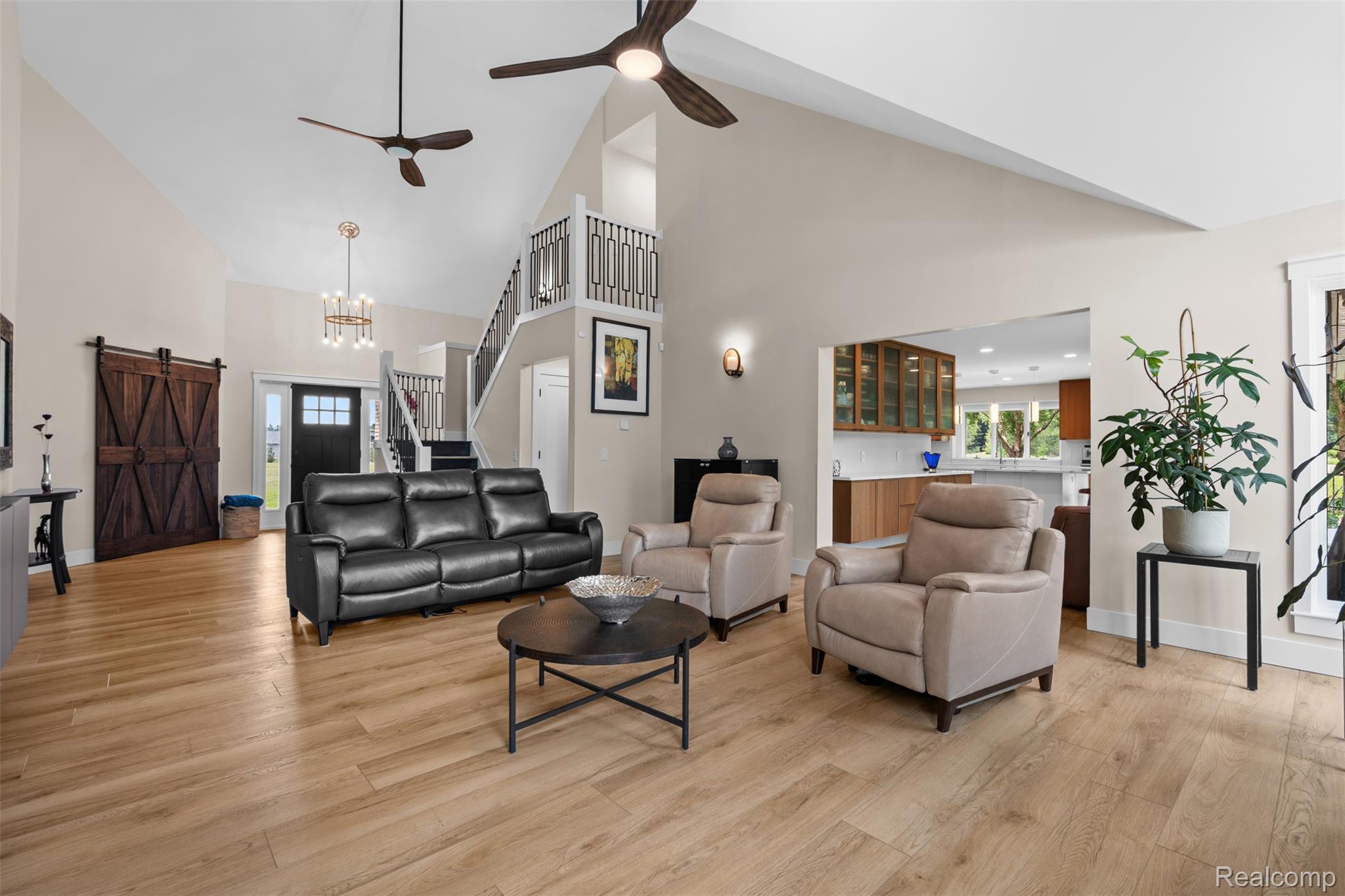 55550 Lee Road Property Photo 14