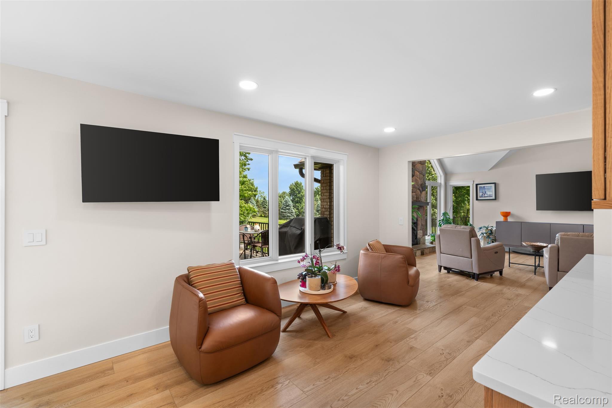 55550 Lee Road Property Photo 25