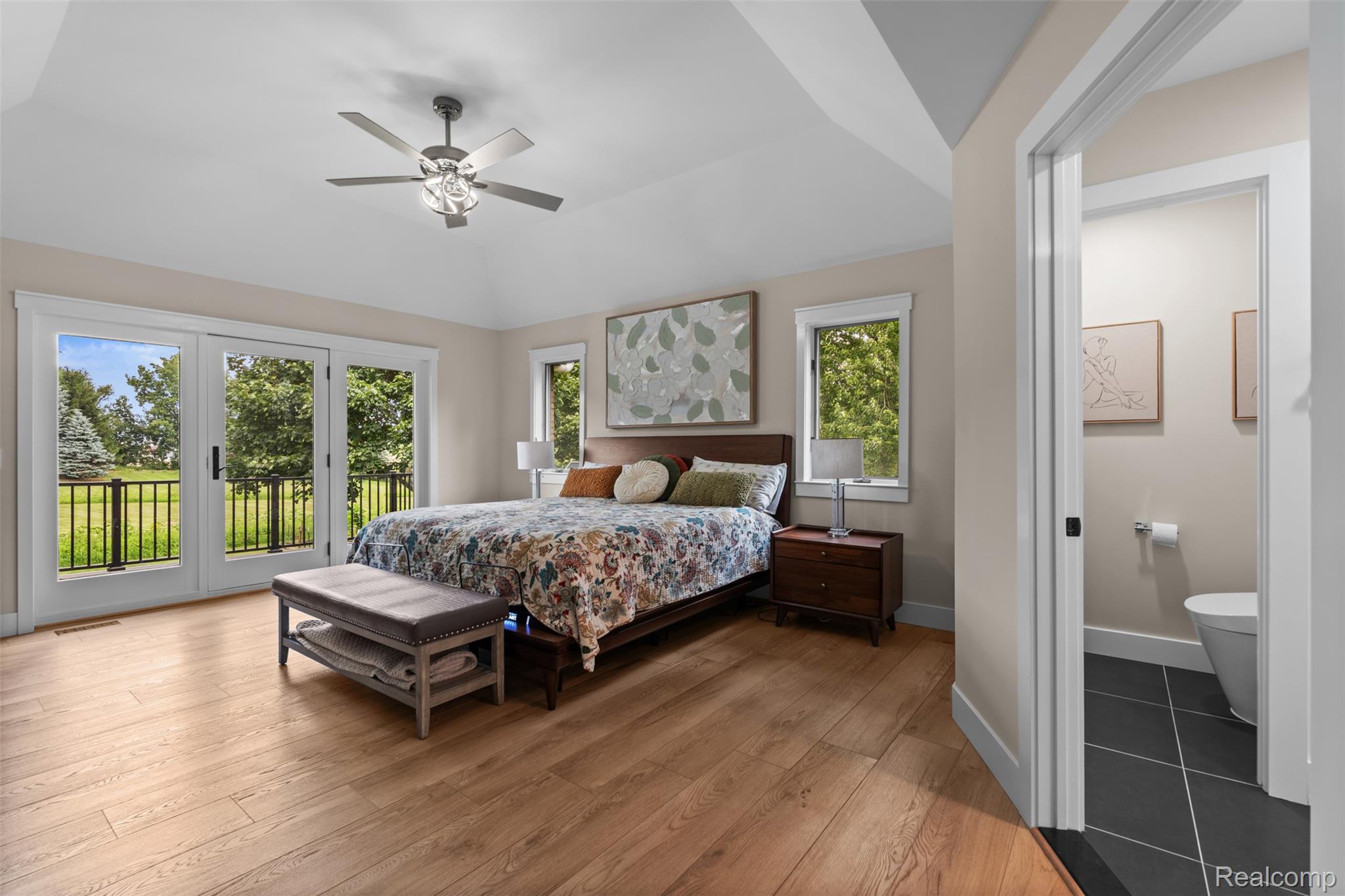 55550 Lee Road Property Photo 29