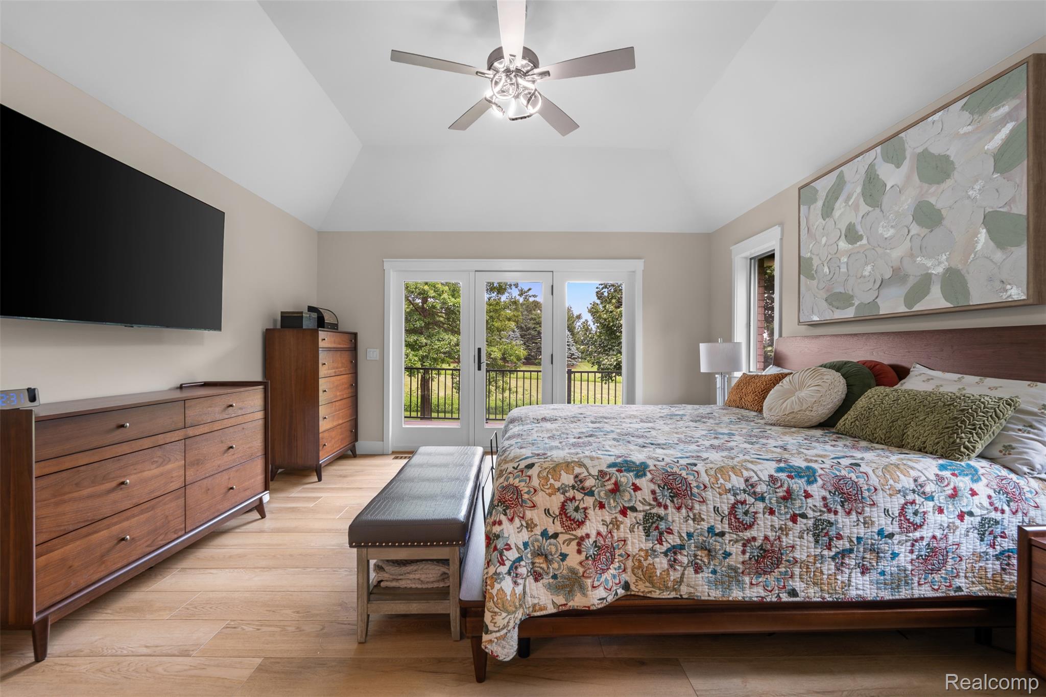 55550 Lee Road Property Photo 30