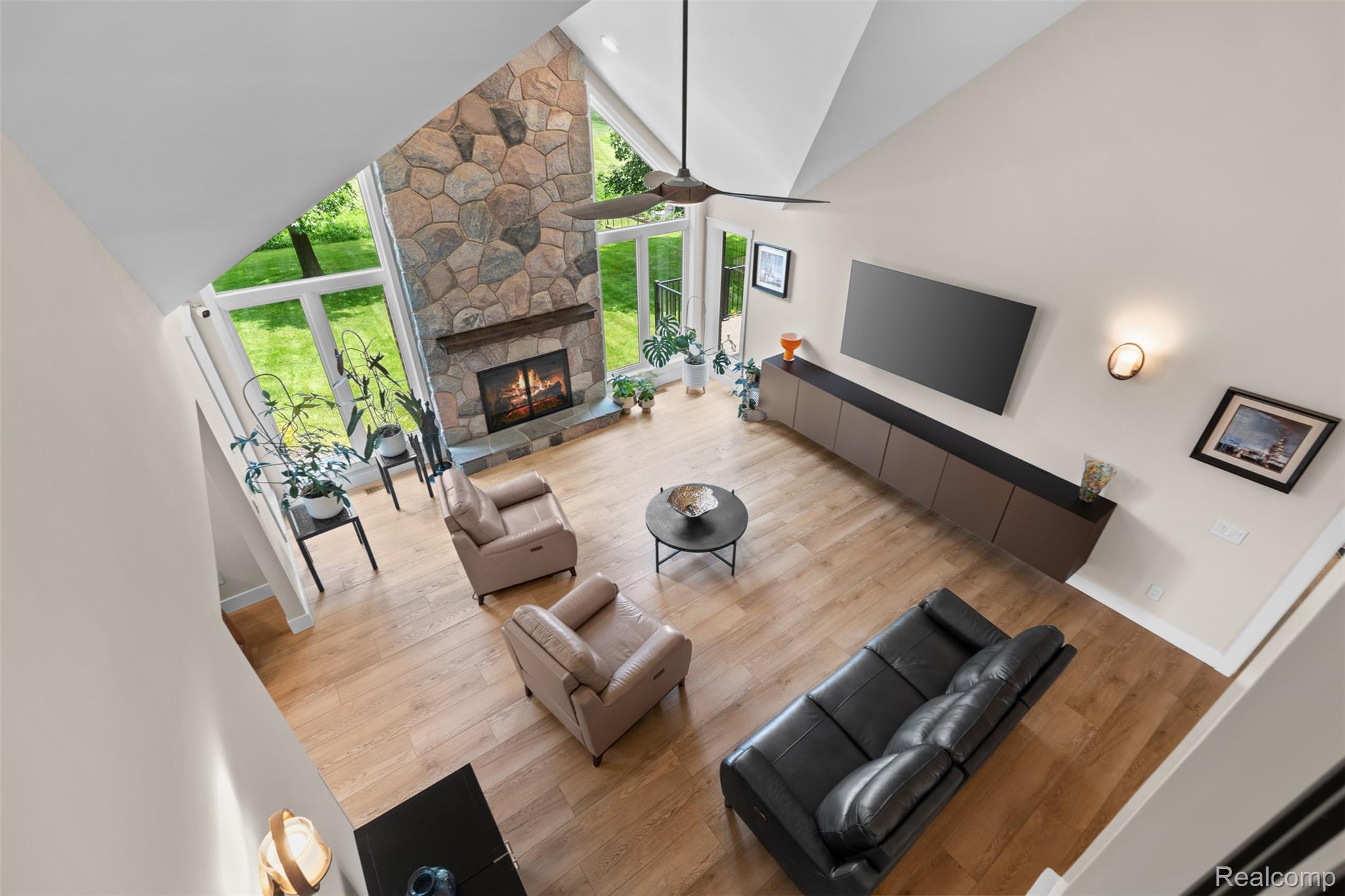 55550 Lee Road Property Photo 43