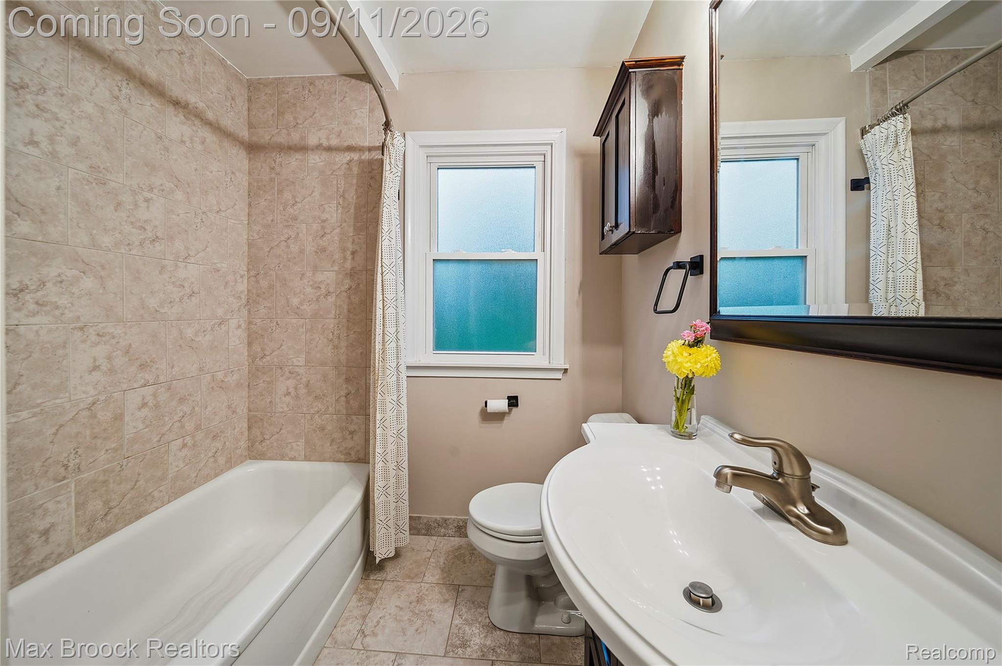 23704 Davey Avenue Property Photo 12