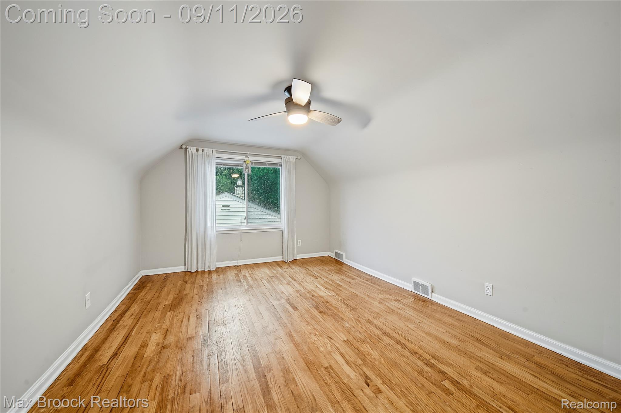 23704 Davey Avenue Property Photo 18