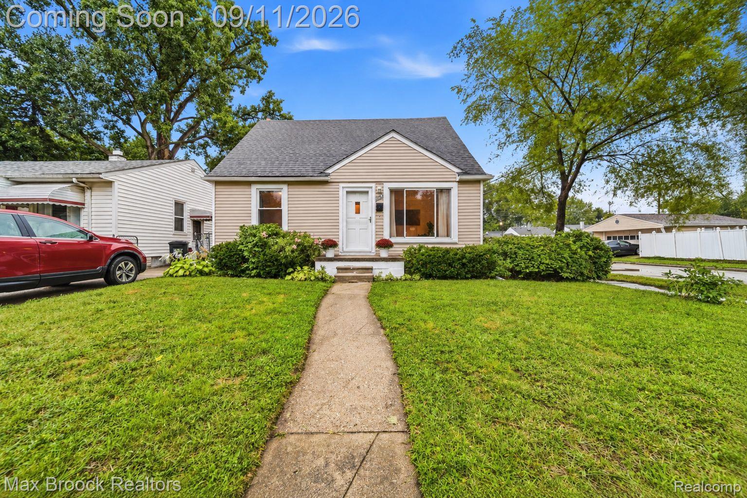 23704 Davey Avenue Property Photo 24