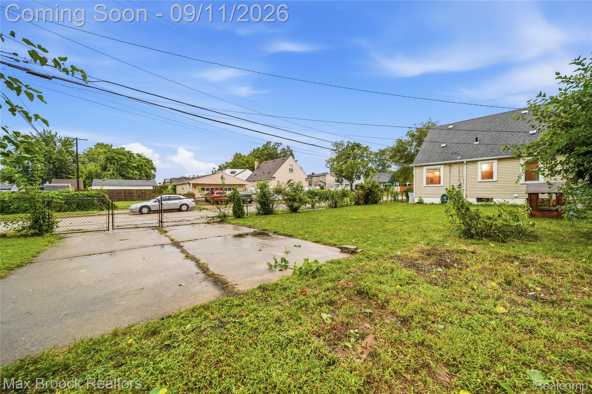 23704 Davey Avenue Property Photo 27