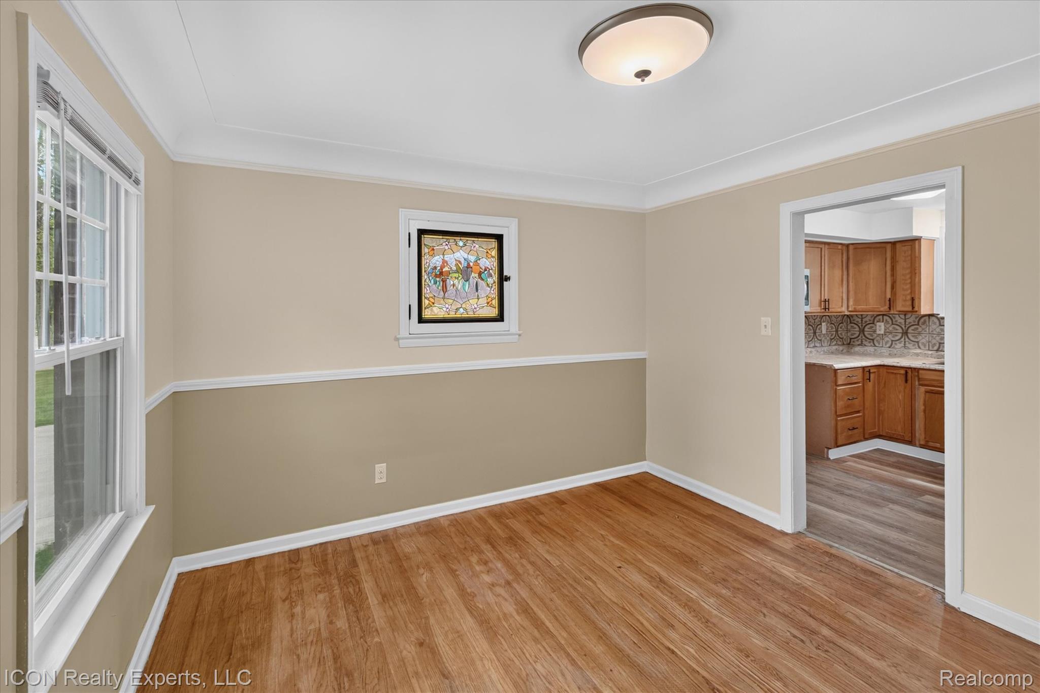 667 North Drive Property Photo 16