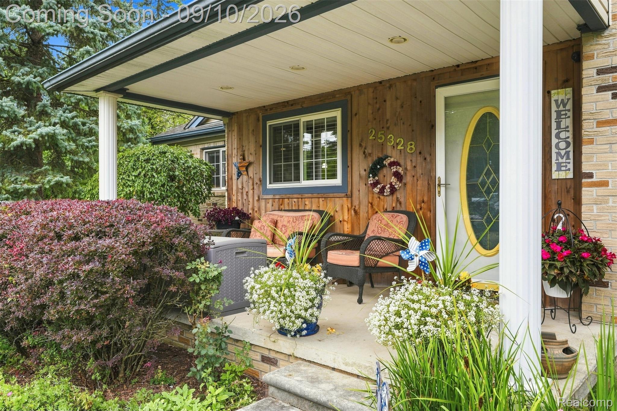 25328 Wick Road Property Photo 6