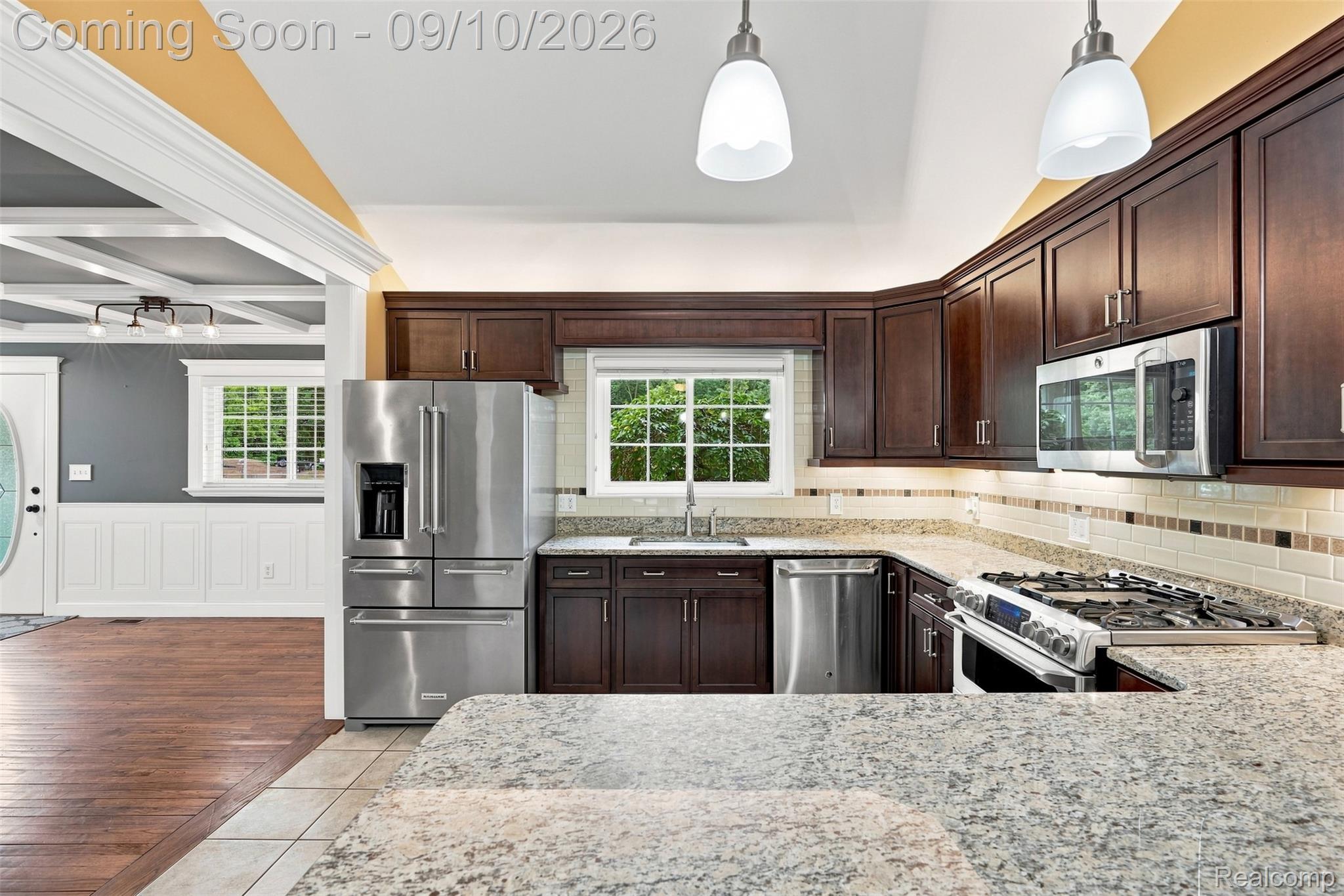 25328 Wick Road Property Photo 12