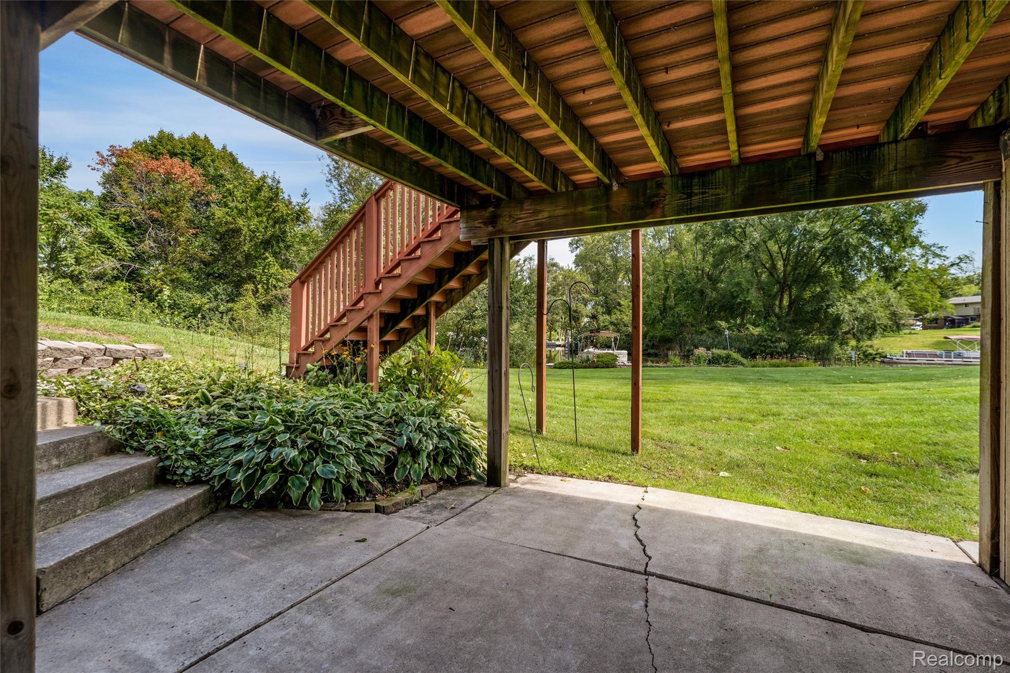 6025 Venice Drive Property Photo 34