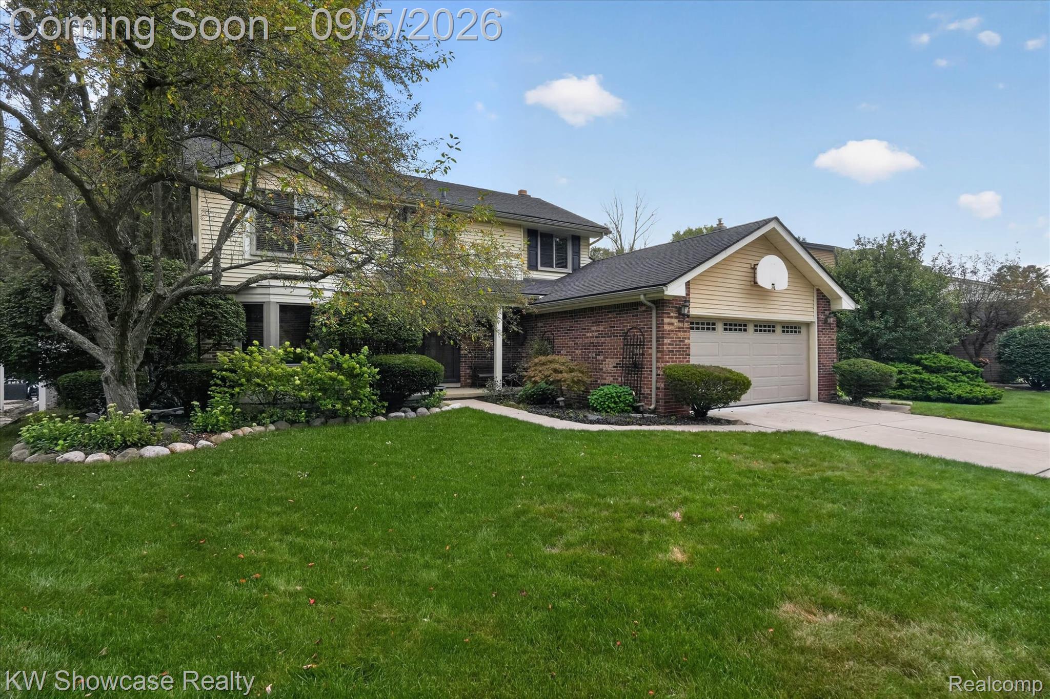8254 Sandpiper Street Property Photo 2