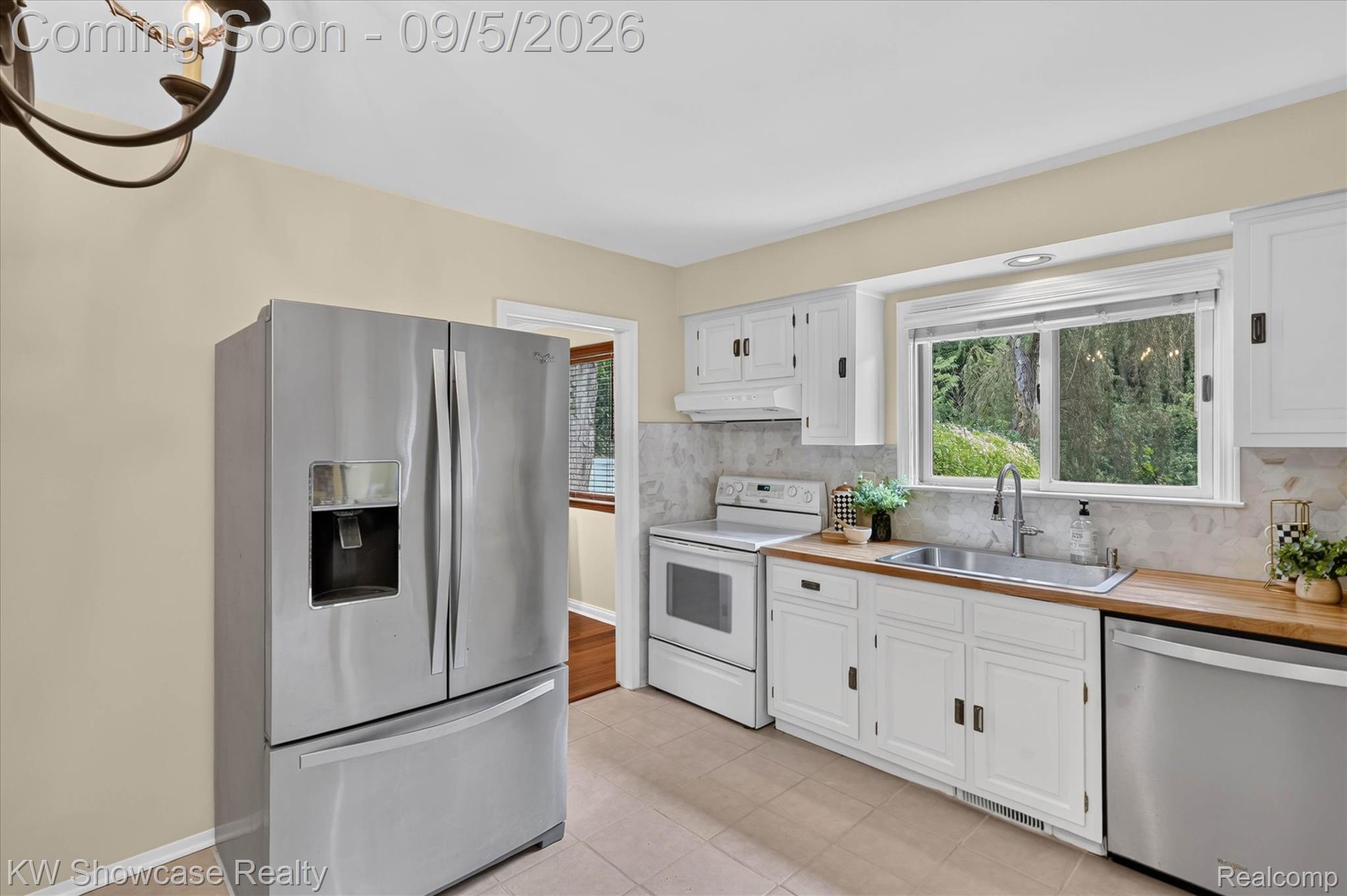 8254 Sandpiper Street Property Photo 14