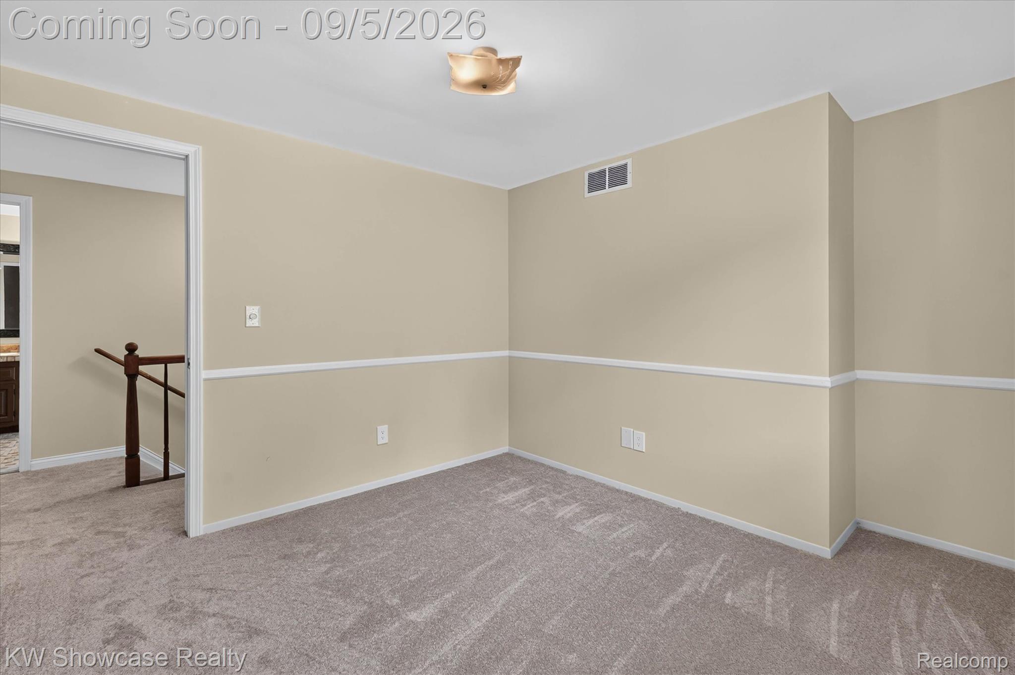 8254 Sandpiper Street Property Photo 31