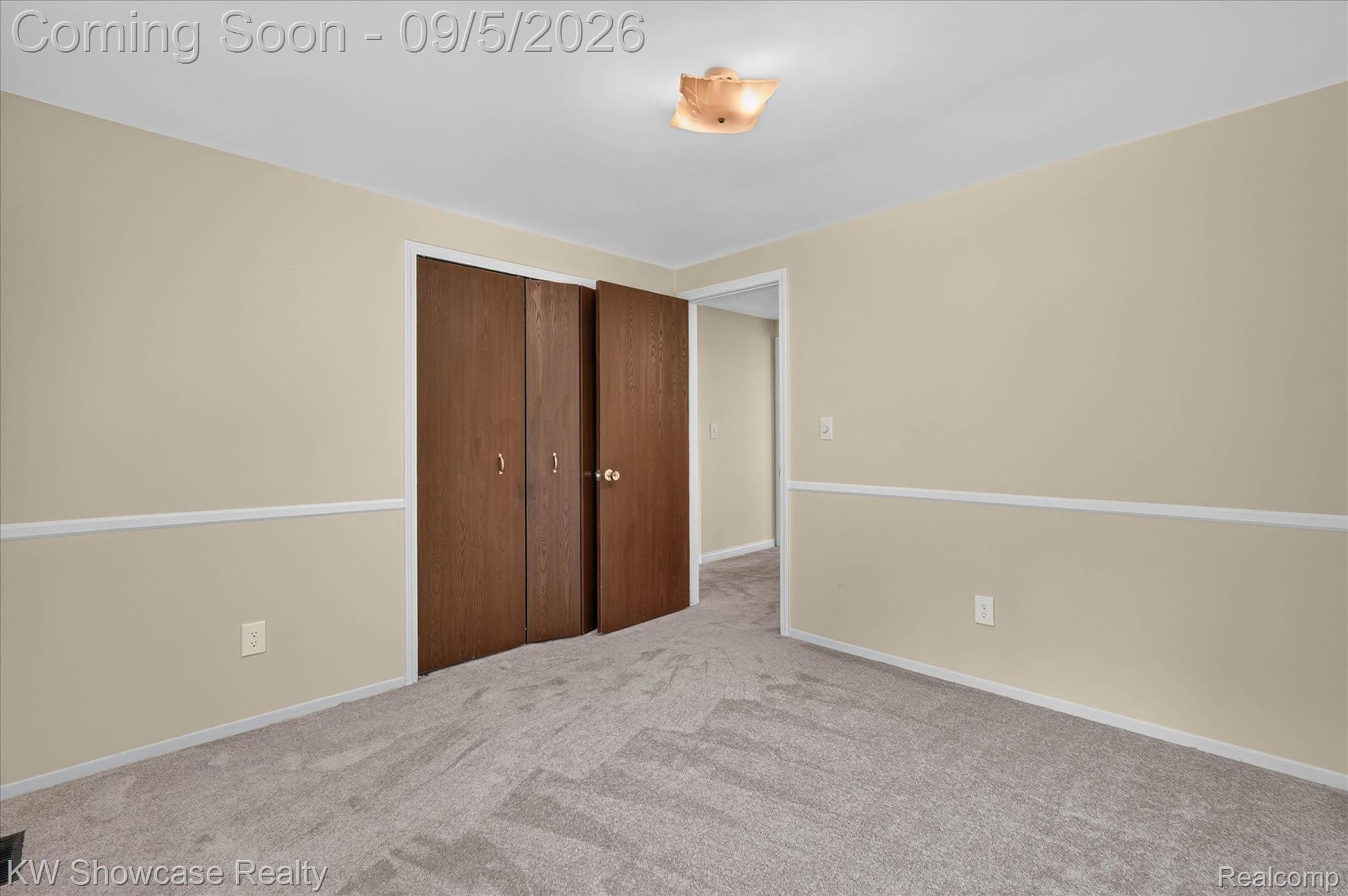 8254 Sandpiper Street Property Photo 32