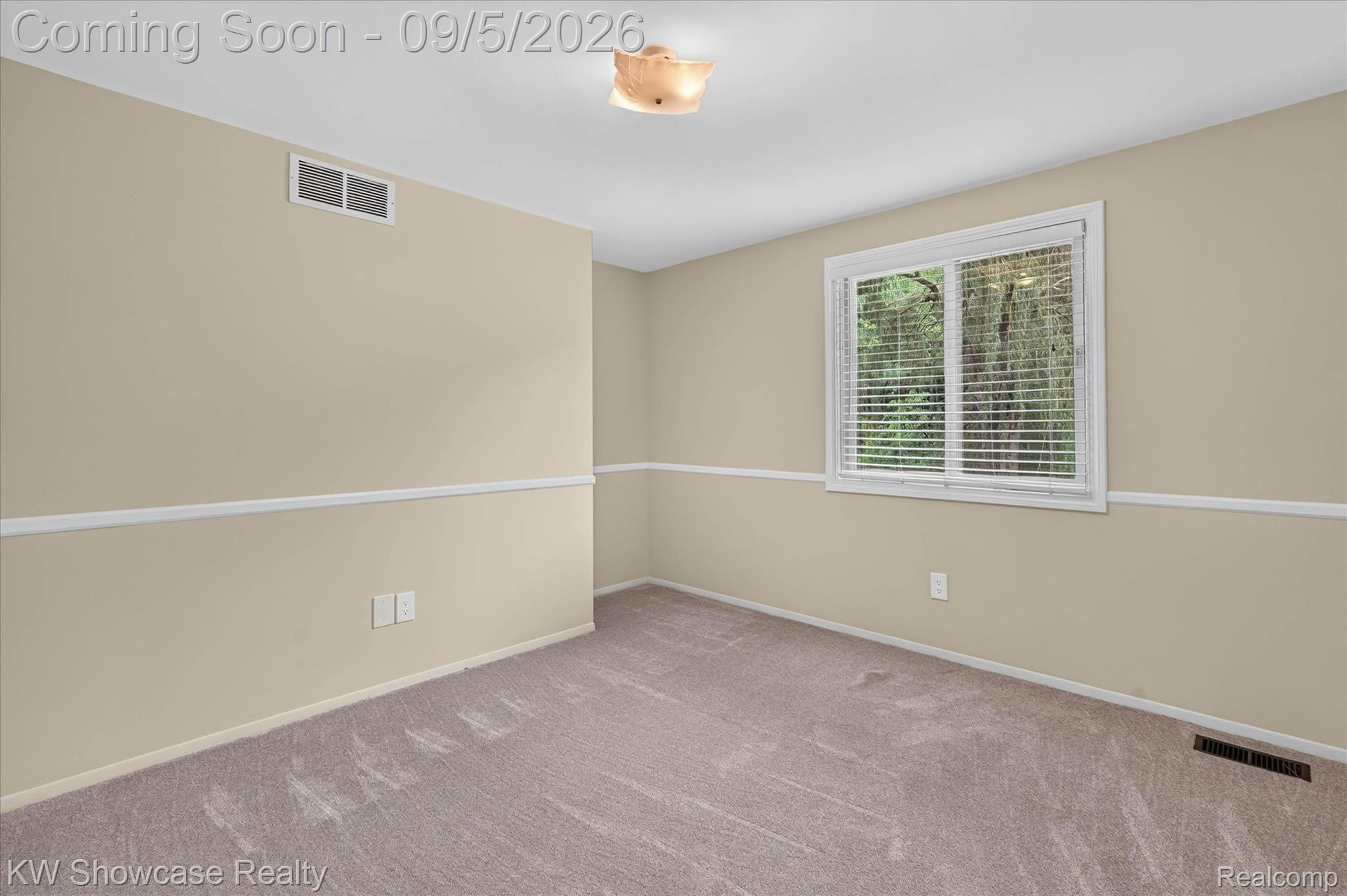8254 Sandpiper Street Property Photo 37