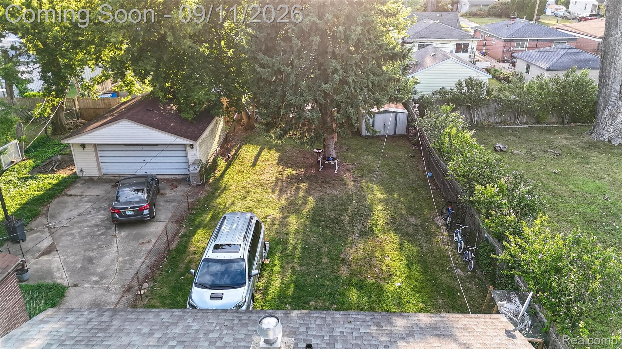 5418 Harding Street Property Photo 29