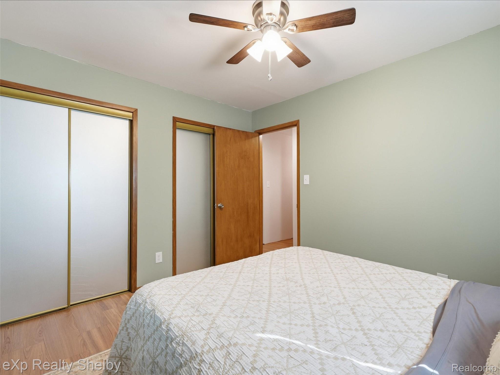 920 W Gardenia Avenue Property Photo 33