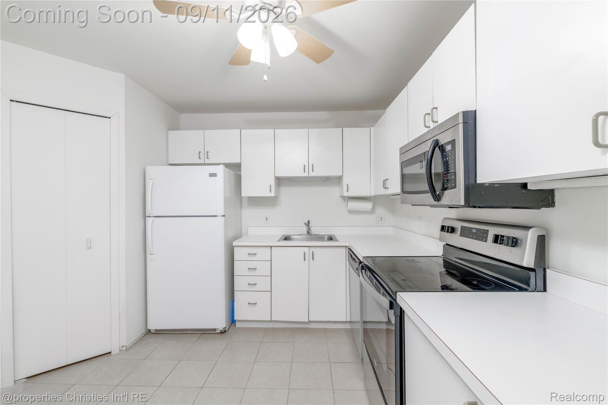 6600 Ridgefield Circle Property Photo 13