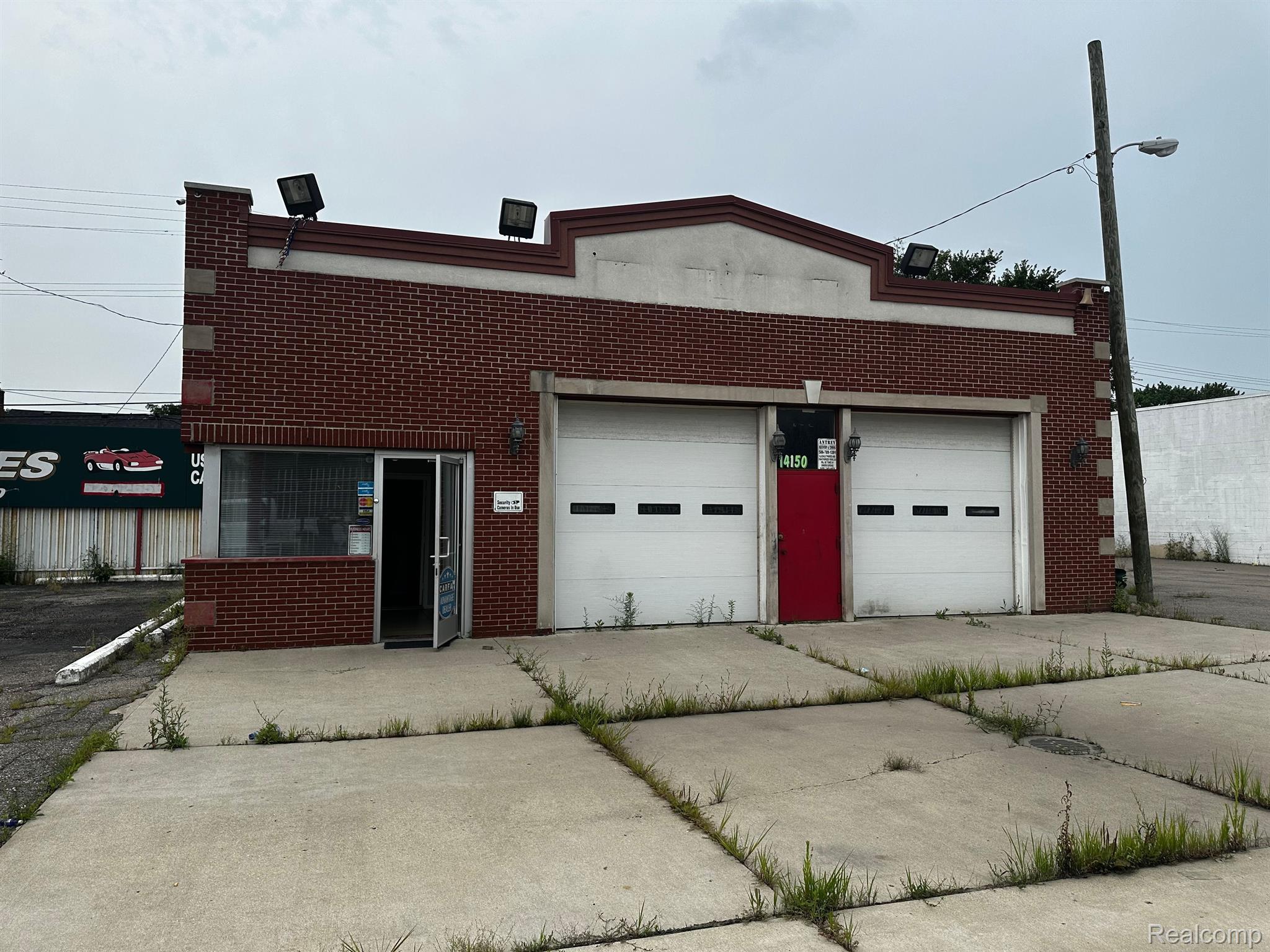 14150 E 8 Mile Road Property Photo 1