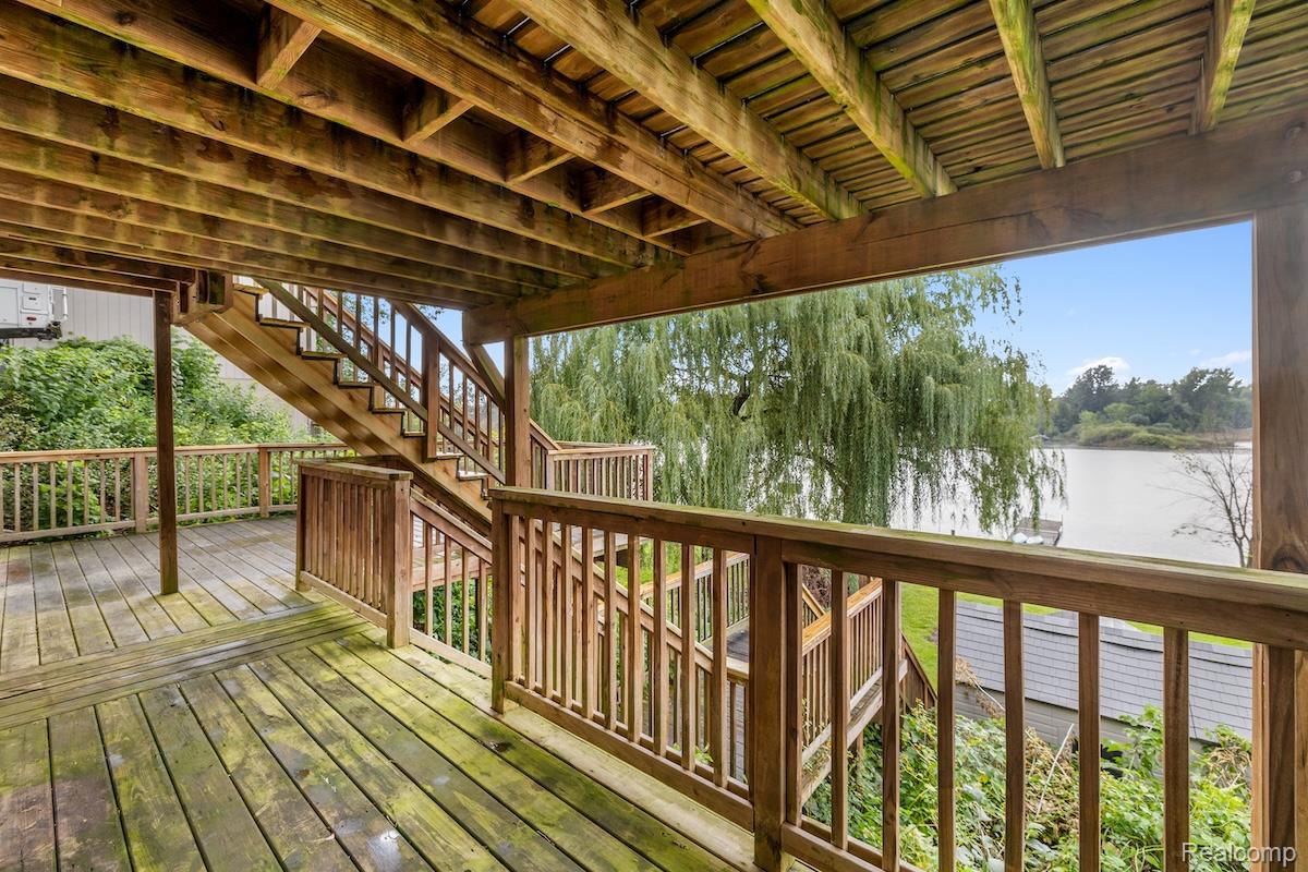 1821 Maxfield Road Property Photo 25