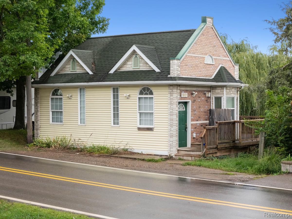 1821 Maxfield Road Property Photo 30