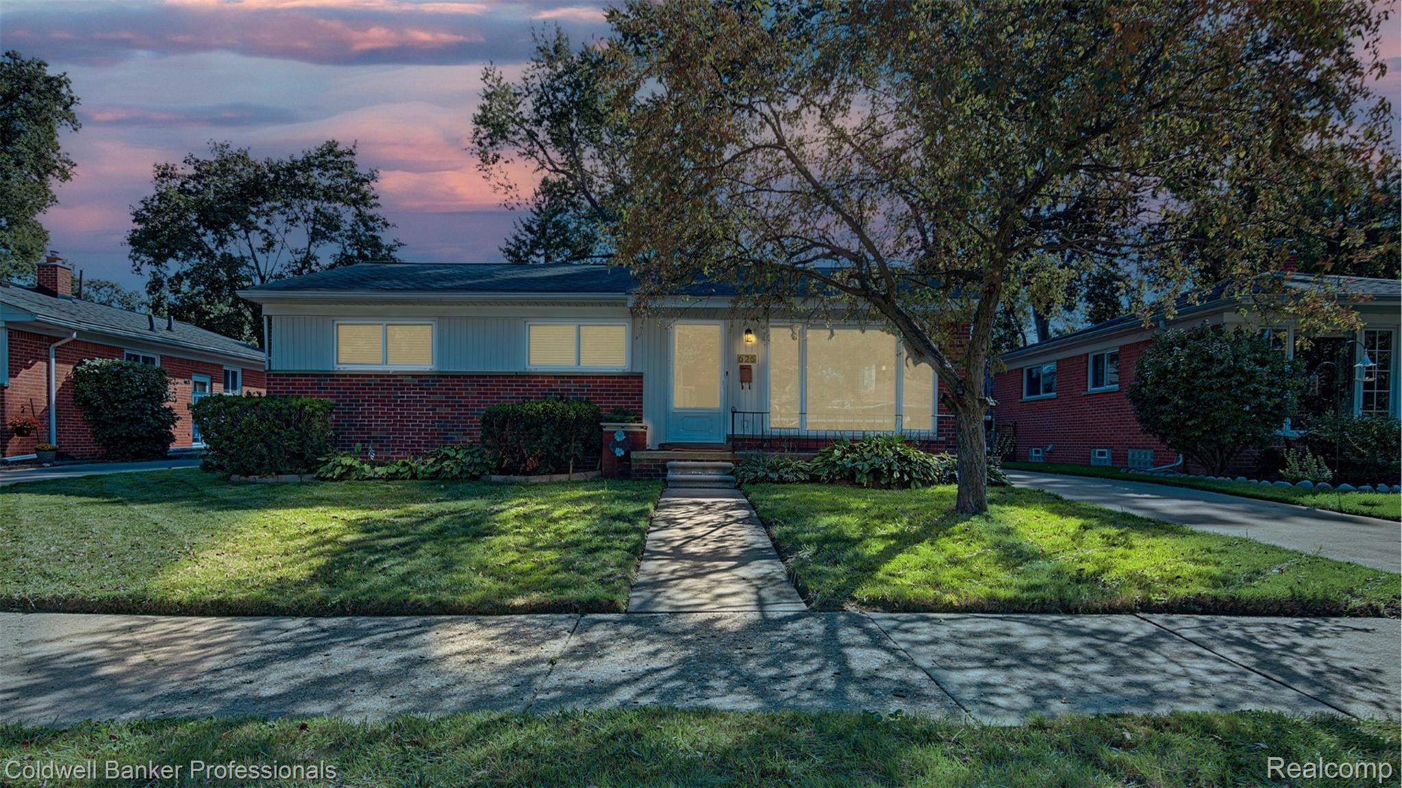 626 Fairway Drive Property Photo 1