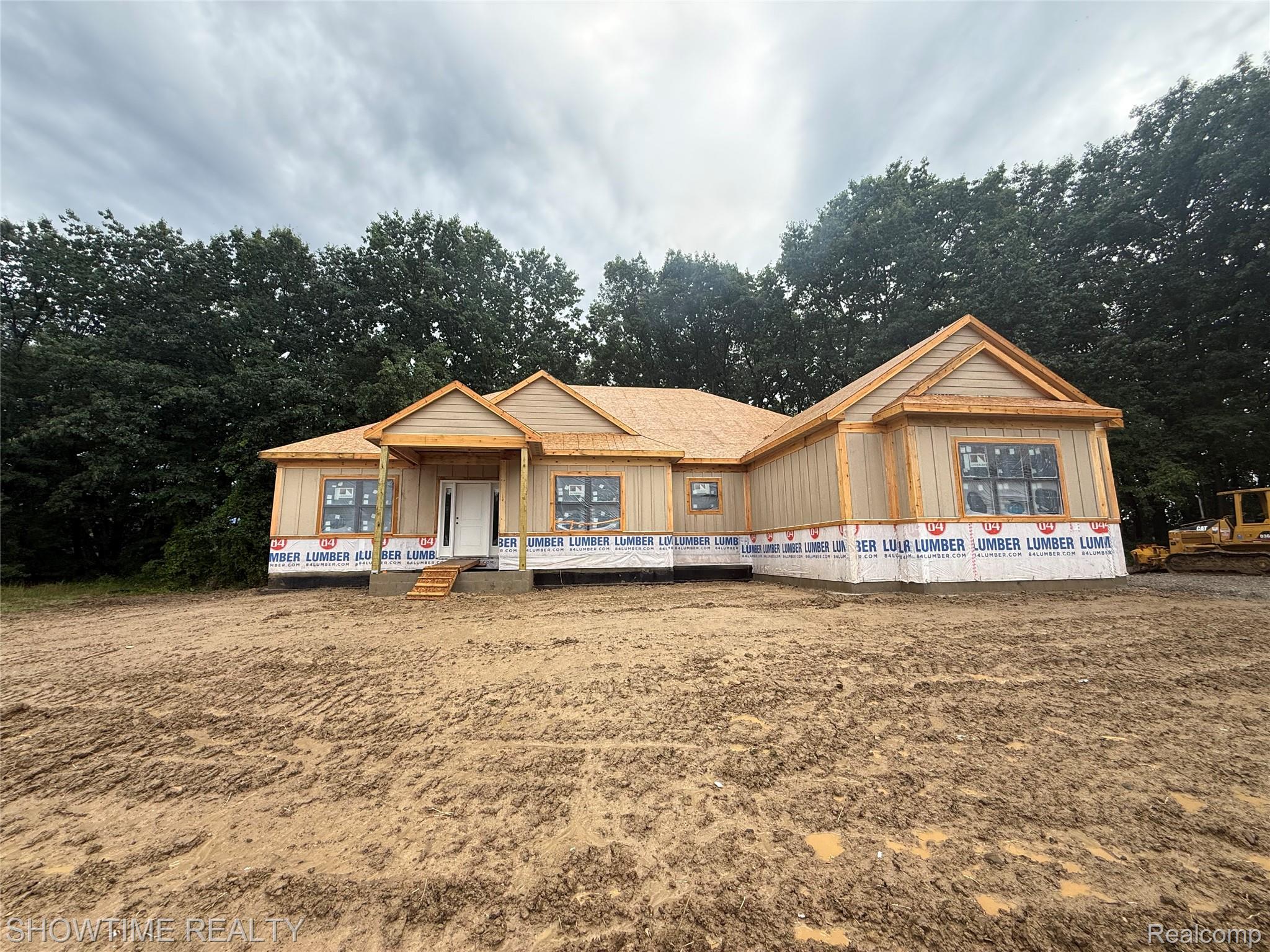 4095 Metamora Ridge Property Photo 1