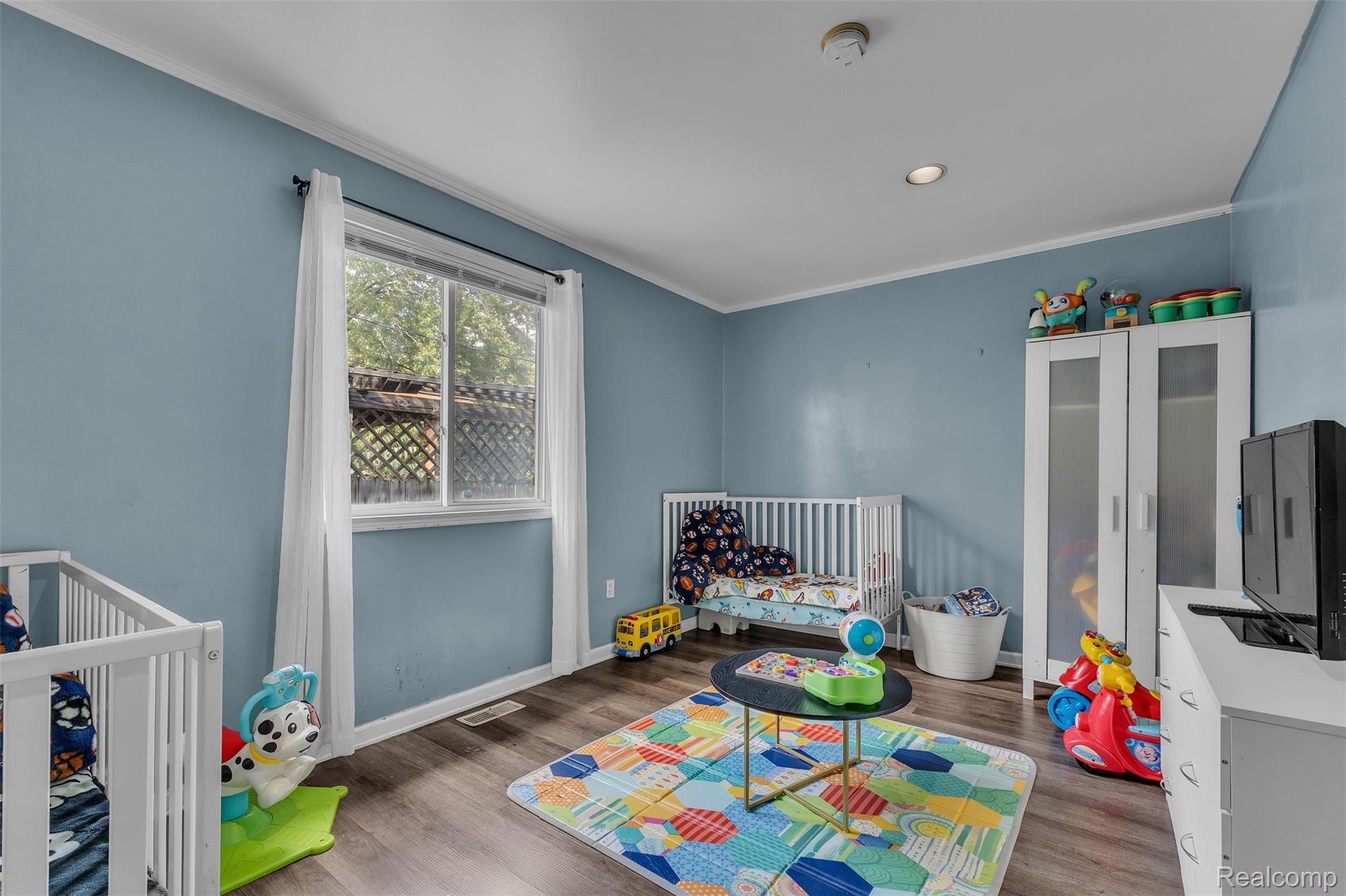 27116 Warner Avenue Property Photo 14