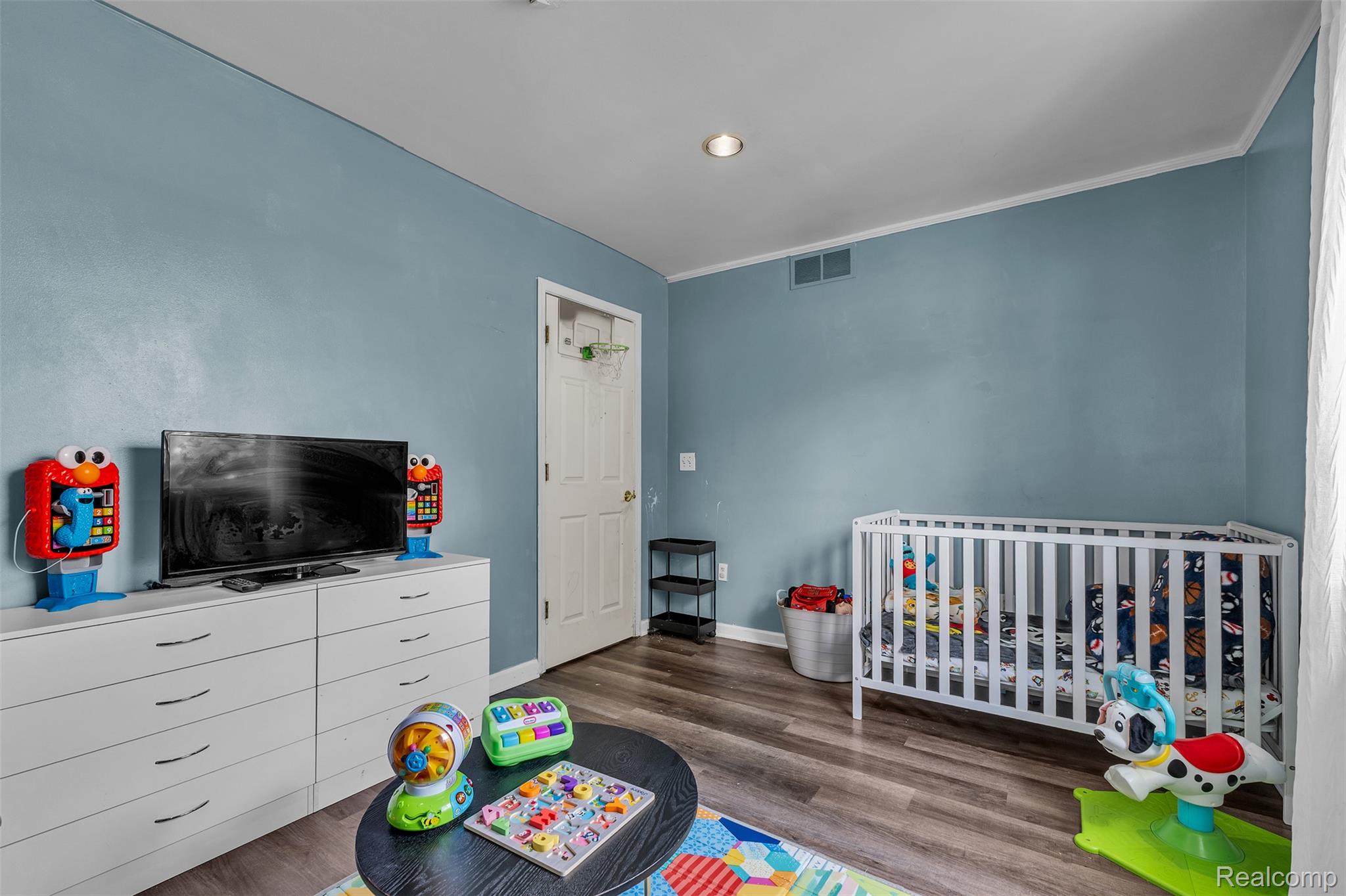 27116 Warner Avenue Property Photo 15