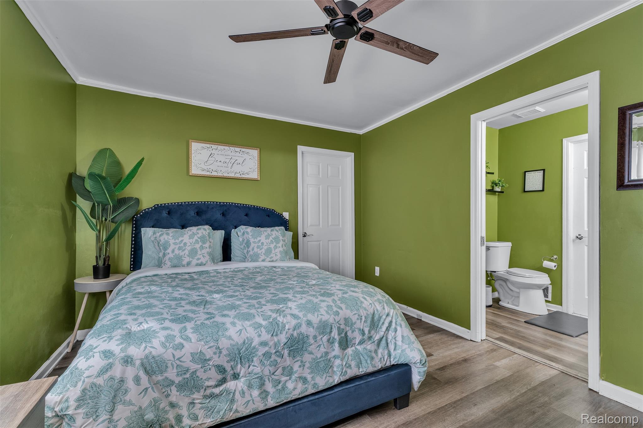 27116 Warner Avenue Property Photo 22