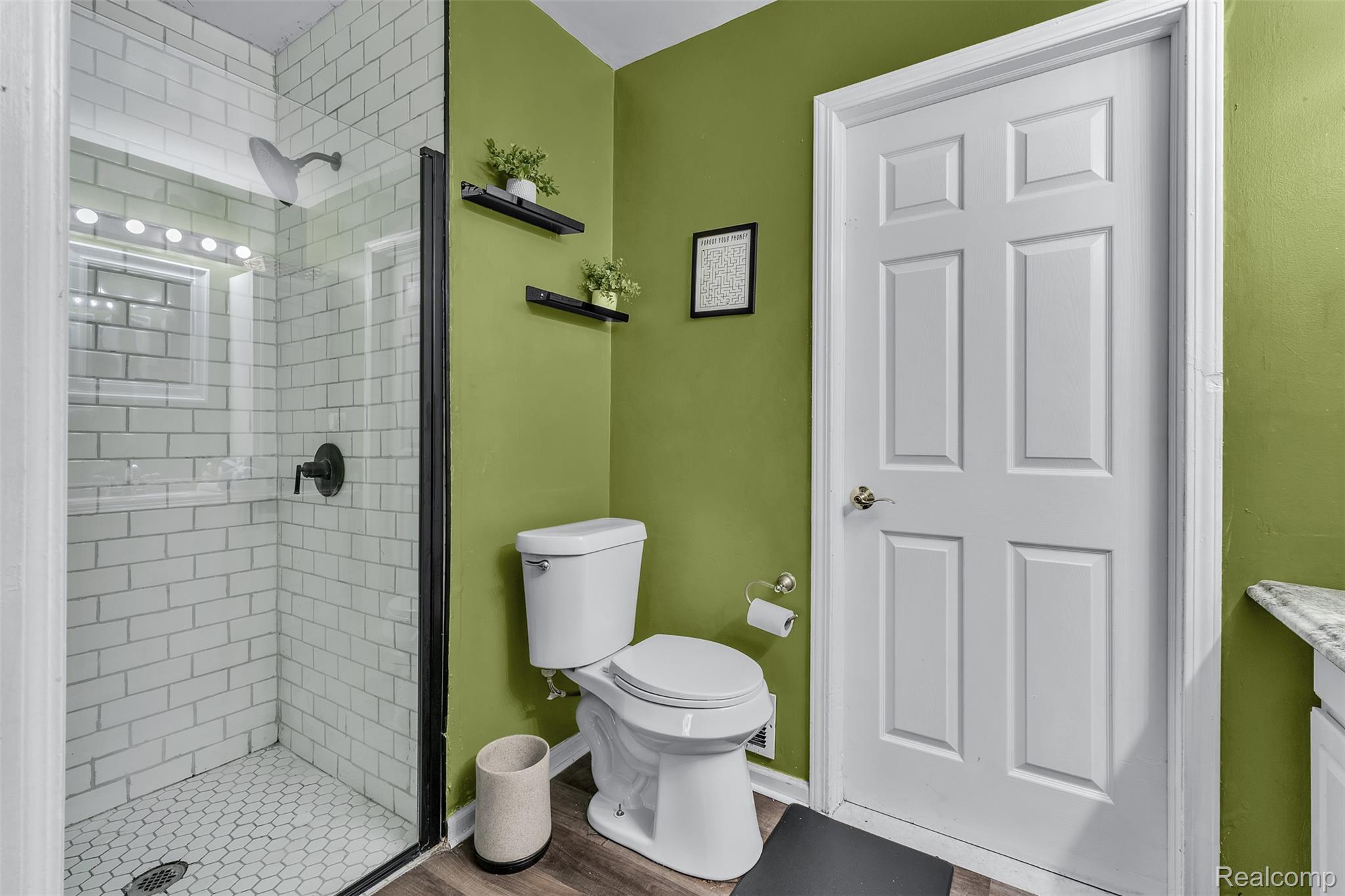 27116 Warner Avenue Property Photo 24