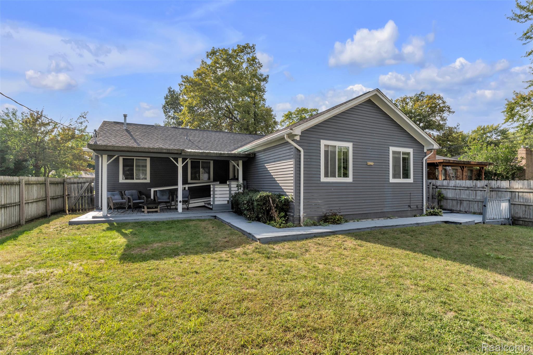 27116 Warner Avenue Property Photo 25