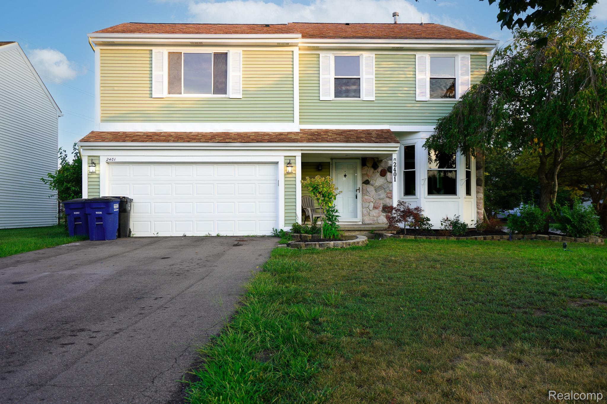 2401 Hawley Boulevard Property Photo 1