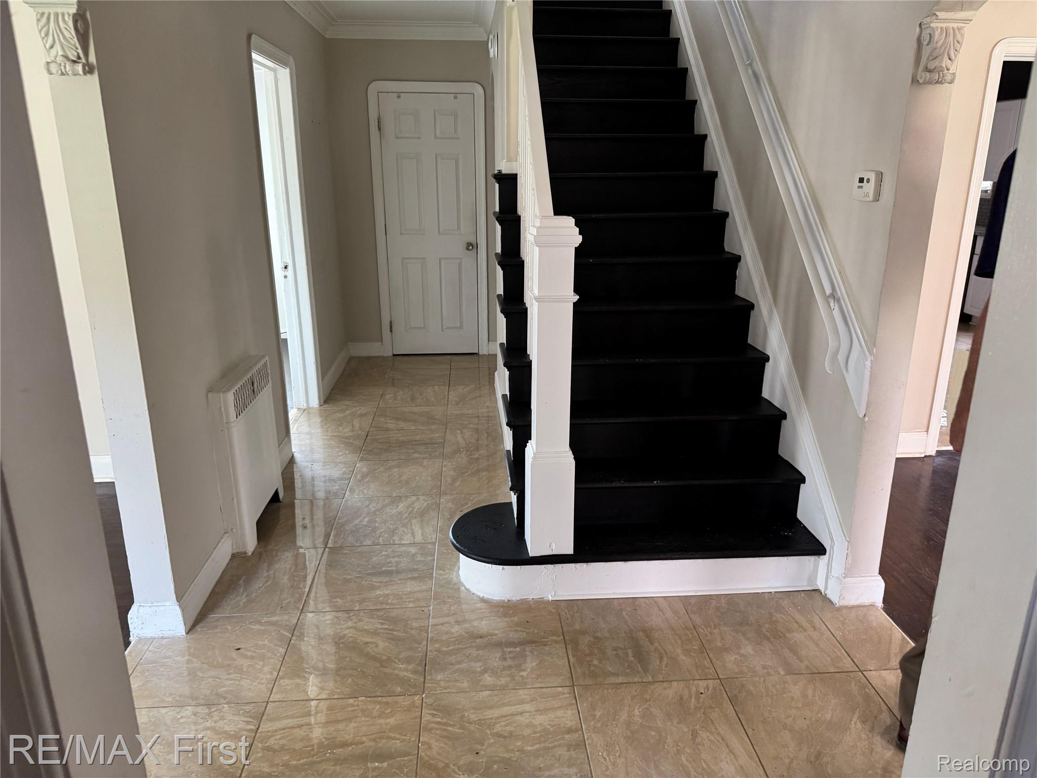 1349 Devonshire Road Property Photo 5