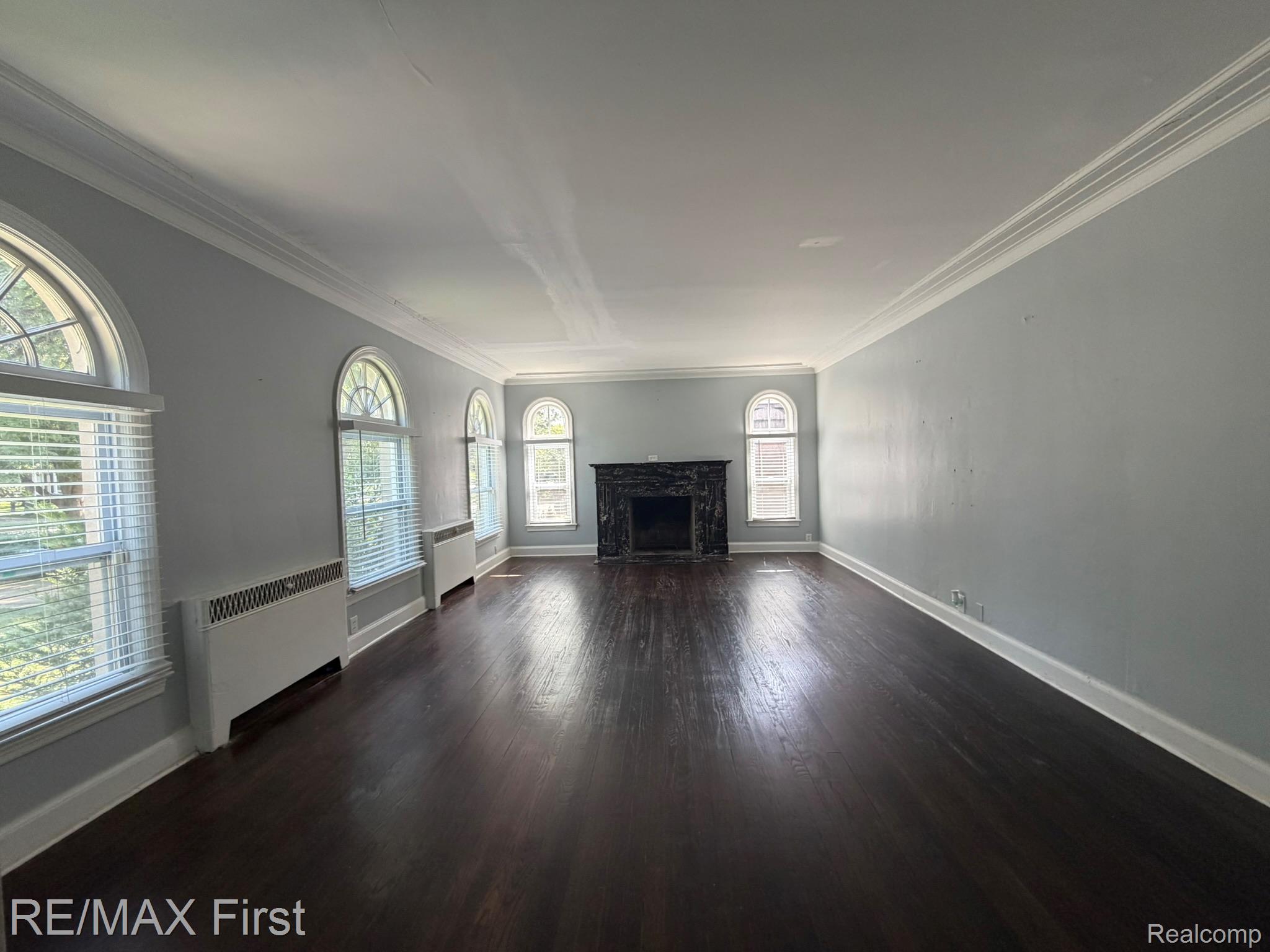 1349 Devonshire Road Property Photo 7