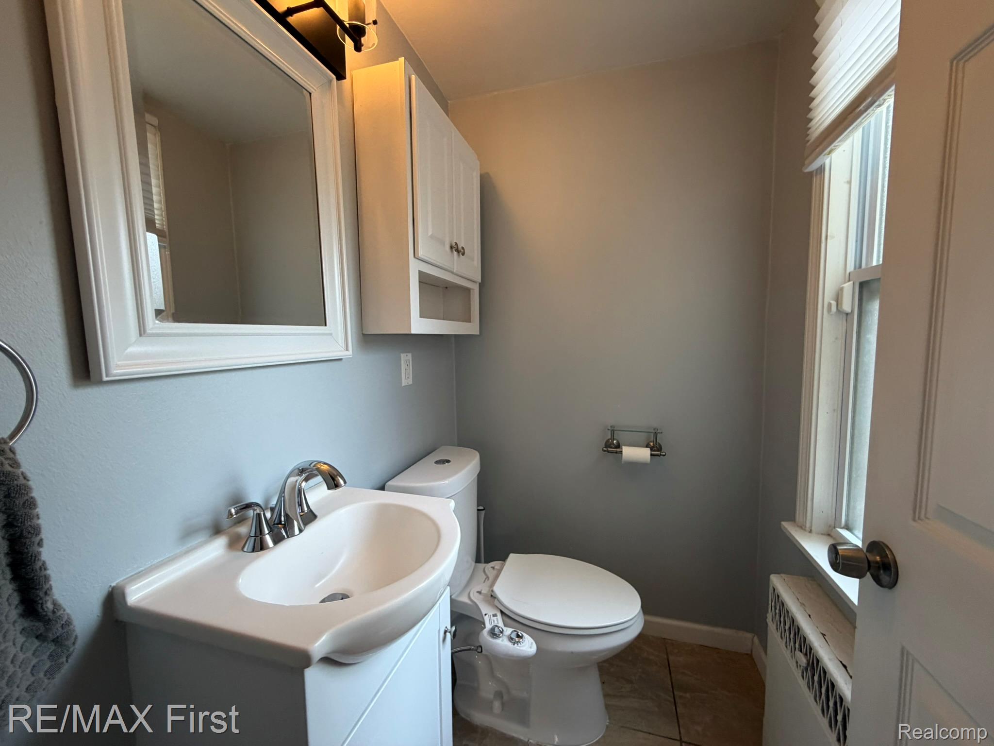 1349 Devonshire Road Property Photo 14