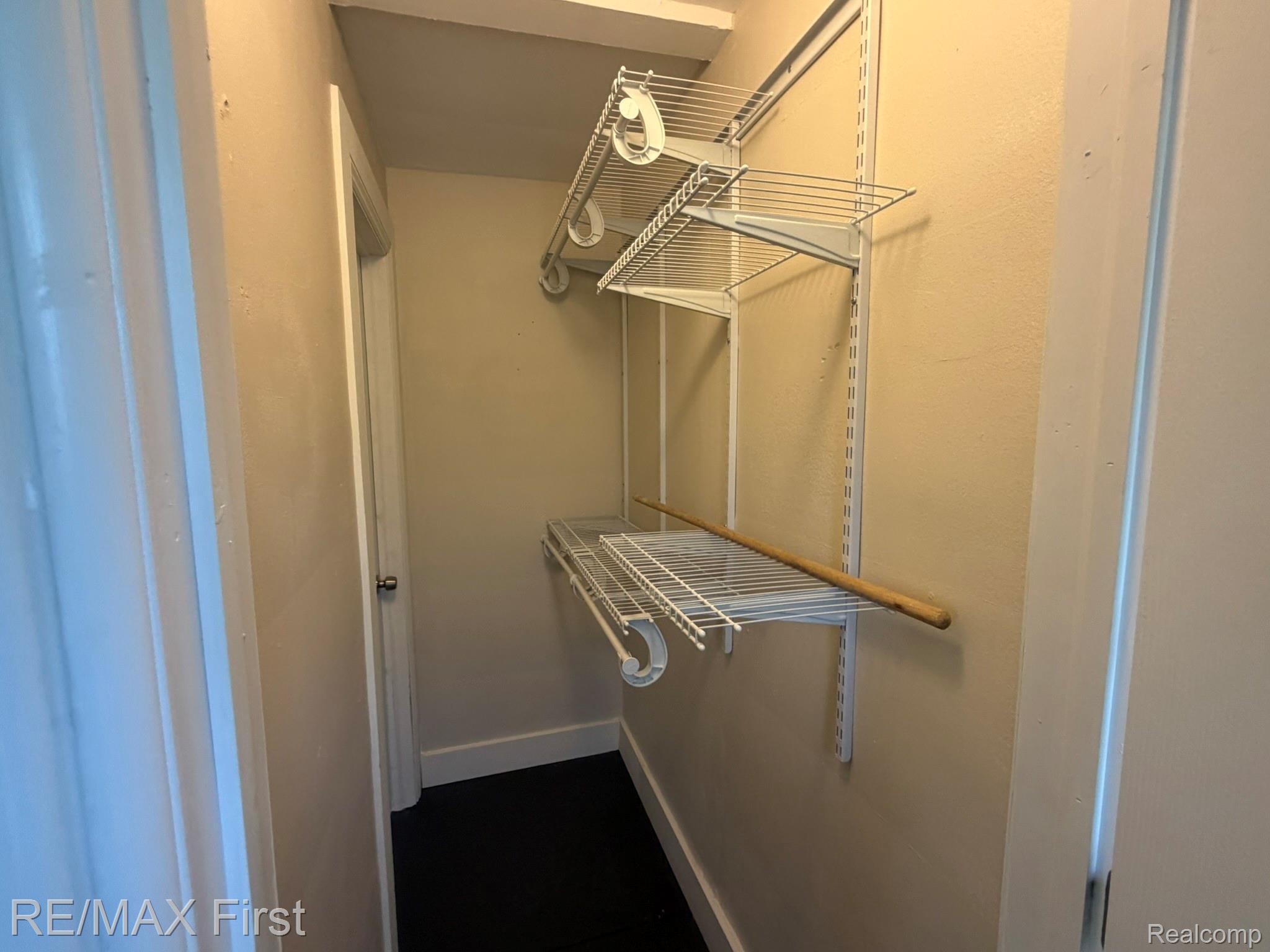 1349 Devonshire Road Property Photo 17