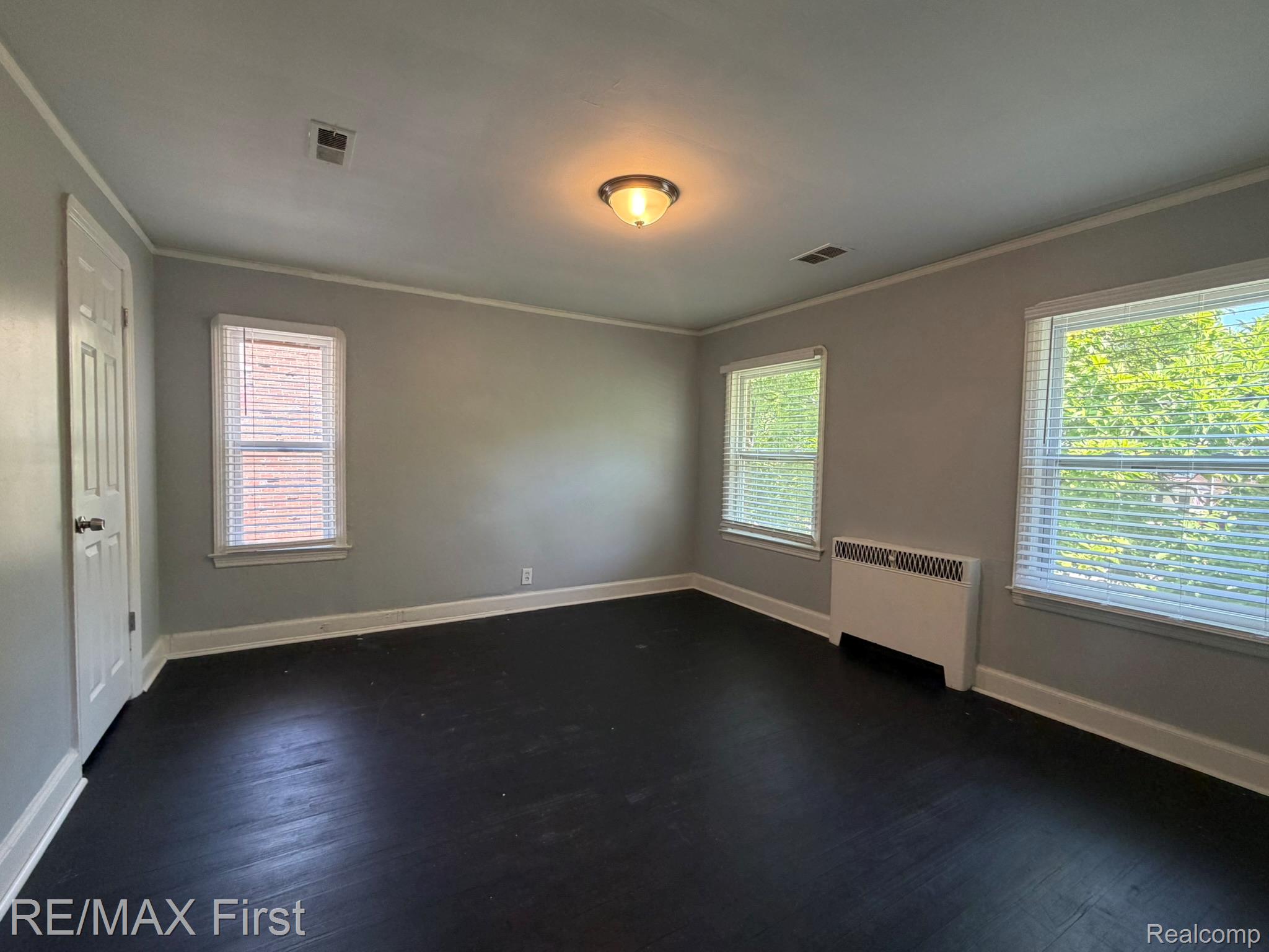 1349 Devonshire Road Property Photo 25
