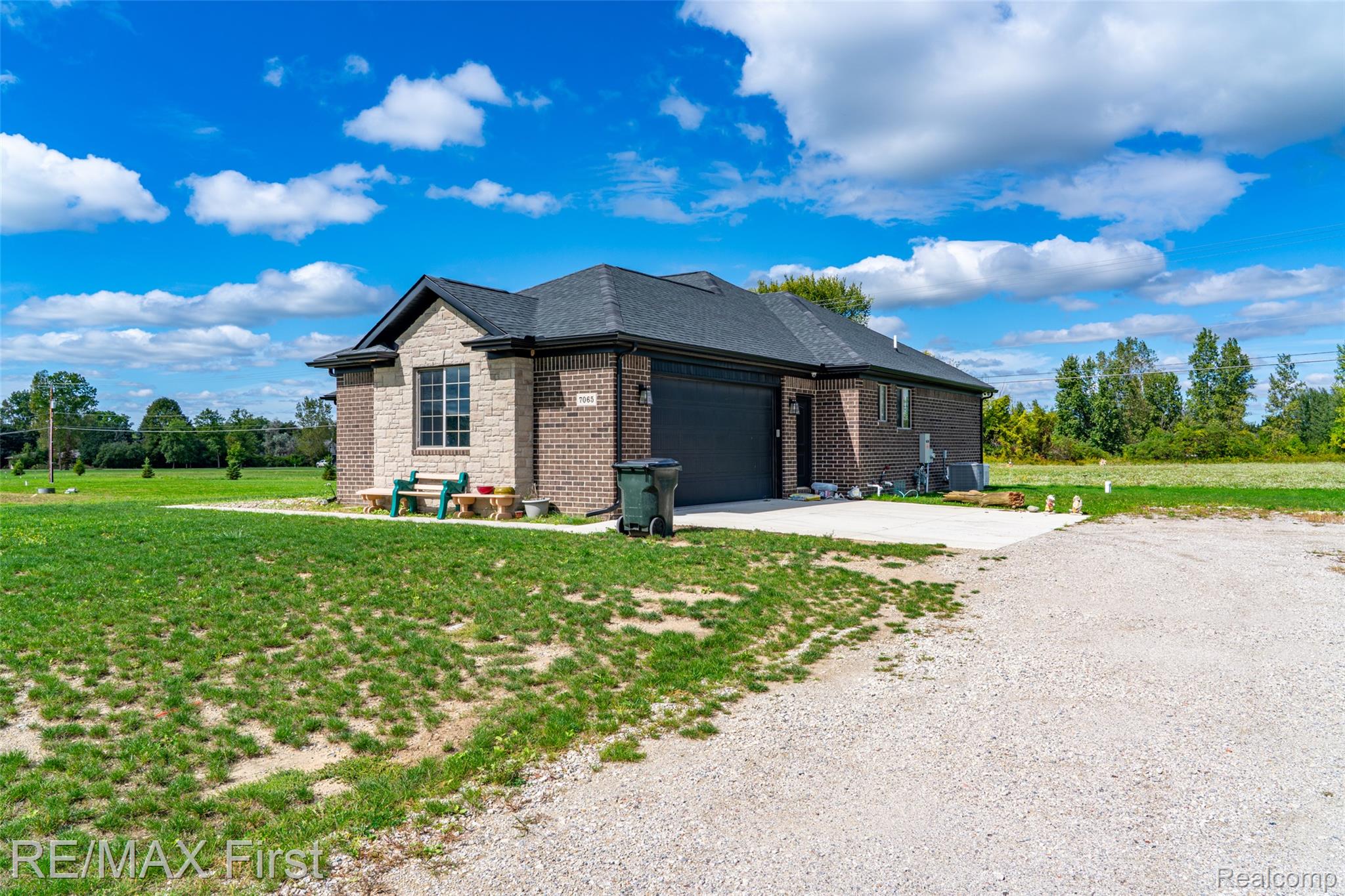 7065 Dryden Road Property Photo 5
