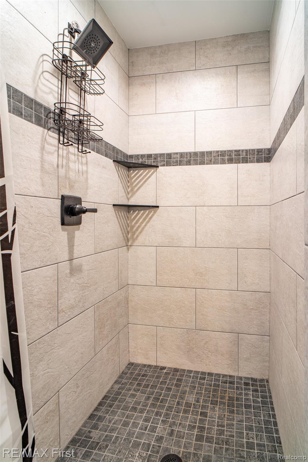 7065 Dryden Road Property Photo 46
